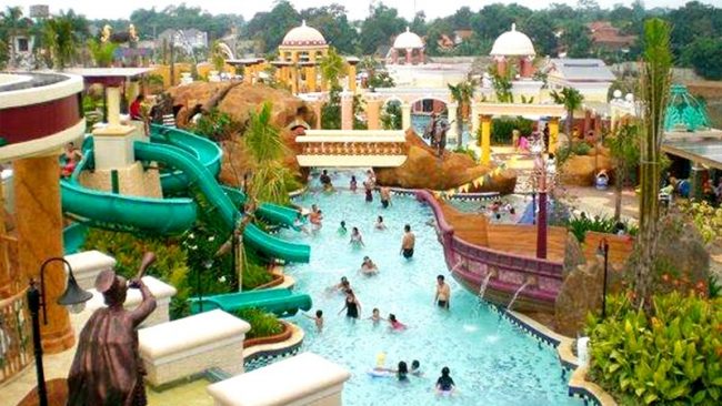 Marcopolo Adventure, 1. Tempat Wisata di Bogor – Kebun Raya Bogor, 2. Tempat Wisata di Bogor – Istana Bogor, 3. Tempat Wisata di Bogor – Taman Safari, 4. Tempat Wisata di Bogor – Situ Gede, 5. Tempat Wisata di Bogor – Tirta Sanita Ciseeng, 6. Tempat Wisata di Bogor – Taman Mekarsari, 7. Tempat Wisata di Bogor – Kampung Budaya Sindangbarang, 8. Tempat Wisata di Bogor – Museum Zoologi Bogor, 9. Tempat Wisata di Bogor – Warso Farm, 10. Tempat Wisata di Bogor – Air Panas Ciparay, 11. Tempat Wisata di Bogor – Marcopolo Adventure, 12. Tempat Wisata di Bogor – Museum Etnobotani, 13. Tempat Wisata di Bogor – Museum Pembela Tanah Air, 14. Tempat Wisata di Bogor – Prasasti Batu Tulis, 15. Tempat Wisata di Bogor – The Jungle Water Adventure, 16. Tempat Wisata di Bogor – The Highland Park Resort, 17. Kolam Renang ZamZam Tirta – Ciomas, 18. Tempat Wisata di Bogor – Taman Wisata Matahari, 19. Tempat Wisata di Bogor – Agro Gunung Mas, 20. Tempat Wisata di Bogor – Taman Riung Gunung, 21. Tempat Wisata di Bogor – Gunung Pancar, 22. Tempat Wisata di Bogor – Air Terjun Bidadari, 23. Tempat Wisata di Bogor – Jungle Land Adventure Theme Park, 24. Tempat Wisata di Bogor – Taman Budaya Sentul, 25. Water Boom Yasmin Sport Center, 26. Curug Cibaliung, 27. Curug Cibaliung Rumah Pohon & Jembatan Kayu Gantung Curug Ciherang Jonggol, 28. Penangkaran Rusa Giri Jaya Cariu Bogor, 29. Little Venice Kota Bunga Puncak Bogor, 30. Curug Lembah Pelangi, 31. Kebun Wisata Pasirmukti, 32. Hutan Cifor, 33. Patung Buddha Tidur, 34. Puncak Paragaya, 35. Wisata Alam Curug Cipamingkis, 36. Penangkaran Elang Loji, 37. Gunung Batu Jonggol, 38. Gunung Munara Rumpin, 39. Gunung Kapur Klapanunggal, 40. Pemandian Air Panas Gunung Peyek, 41. Curug Country, 42. Fly Indonesia Paragliding, 43. Cimory Riverside