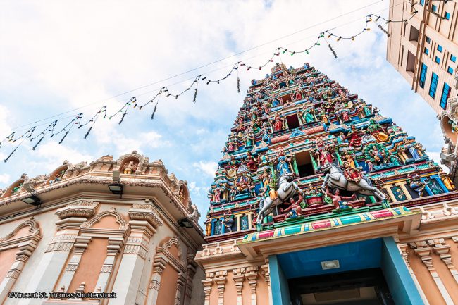 Sri Mahamariamman Malaysia via Shutterstock, 1. Museum Kesenian Islam Malaysia, 2. Kuala Lumpur City Gallery, 3. Menara Kembar Petronas Malaysia, 4. Pusat Kota Kuala Lumpur (KLCC), 5. Bukit Bintang Walkway Malaysia (The Golden Triangle), 6. Jembatan Putrajaya Malaysia, 7. Taman Burung Kuala Lumpur, 8. Kuala Lumpur Convention Center, 9. Menara Kuala Lumpur (KL Tower), 10. Jalan Alor Malaysia, 11. National Mosque Malaysia (Masjid Negara), 12. Aquaria KLCC, 13. Sri Mahamariamman Malaysia, 14. Sultan Abdul Samad Building Malaysia, 15. Dataran Merdeka atau Merdeka Square Malaysia, 16. Berjaya Times Square Theme Park, 17. Masjid Jamek Malaysia, 18. Chinatown Kuala Lumpur, 19. Istana Negara Malaysia, 20. Berjaya Time Square Theme Park, 21. Batu Caves, 22. Lake Gardens (Taman Tasik Perdana), 23. Kuil Thean Hou, 24. Rumah Penghulu Abu Seman, 25. Lake Symphony – Kuala Lumpur, 26. Little India – Kuala Lumpur, 27. Railway Station and Administration Building, 28. District 21 Kuala Lumpur, 29. Petrosains Discovery Centre, 30. Kuala Lumpur National Zoo & Aquarium, 31. Wisata Religi Masjid Putrajaya, 32. Sunway Lagoon Theme Park, 33. Kuala Lumpur Forest Eco Park, 34. Istana Budaya, 35. Jalan Alor, 36. Pusat Sains Negara, 36. i-City Shah Alam, 37. Bukit Tabur, 38. Skytrex Adventure, 39. National Textile Museum, 40. Sin Sze Ya Temple, 42. Royal Malaysian Police Museum, 43. Kuala Lumpur Butterfly Park, 44. Pasar Seni, 45. Suria KLCC, 46. Taman Botani Perdana, 47. Genting Highlands, 48. Museum Negara Malaysia, 49. Taman KLCC, 50. Tugu Negara, 51. Bukit Nanas, 52. Planetarium Negara, 53. Istana Negara Kuala Lumpur, 54. Menara KL118, 55. Titiwangsa Lake Gardens, 56. Petronas Gallery, 57. KL Tower Mini Zoo, 58. KidZania Kuala Lumpur