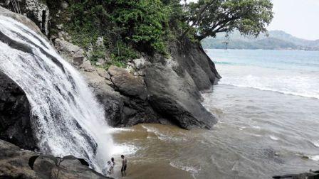 Banyu Anjlok, 1. Wisata Pantai Batu Bengkung Malang, 2. Wisata Batu Night Spectacular (BNS) Malang, 3. Wisata Jatim Park 1, 4. Wahana Wisata Jatim Park 2 Malang, 5. Alun-alun kota Malang, 6. Wisata Petik Apel Malang, 7. Masjid Tiban Malang, 8. Wisata Alam Air Terjun Coban Rondo Malang, 9. Wahana Wisata Eco Green Park Malang, 10. Wisata Museum Angkut Malang, 11. Wisata Pulau Sempu Malang, 12. Wisata Pantai Balekambang Malang, 13. Objek Wisata Bendungan Karangkates Malang, 14. Wahana Wisata Wendit Water Park Malang, 15. Tempat wisata Alam Selecta Malang, 16. Objek Wisata Agrowisata Wonosari Malang, 17. Wahana Wisata Taman Rekreasi Sengkaling Malang, 18. Wisata Kuliner dan Edukasi di Inggil Museum Resto Malang, 19. Wisata Alam Menikmati Kecantikan Alam Ala Omah kayu Malang, 20. Objek Wisata Uji Adrenalin Wisata Paralayang Malang, 21. Wisata Alam 7 Air Terjun Sumber Pitu Malang, 22. Berwisata Menikmati Keperawanan Pantai Sipelot Malang, 23. Tempat Wisata Edukasi Museum Kesehatan Jiwa Malang, 24. Wisata Alam Sumber Air Krabyakan Malang, 25. Wisata Pantai Ngliyep nan Indah di Malang, 26. Wisata Sejarah di Museum D’Topeng Malang, 27. Objek Wisata Panen Madu di Agro Tawon Rimba Raya Malang, 28. Wisata Sejarah Gerbong Maut di Museum Brawijaya Malang, 29. Wisata Edukasi Museum Malang Tempo Doeloe, 30. Objek Wisata Pemandian Air Panas Cangar Batu Malang, 31. Objek Wisata Secret zoo Kebun Binatang Batu Malang, 32. Tempat Wisata Kuliner Es Krim Legendaris di Toko Oen Malang, 33. Mata Air Sumber Sirah, 34. Coban Nirwana atau Coban Mbok Karimah, 35. Pemandian Kalireco Lawang, 36. Teluk Bidadari, 37. Banyu Anjlok, 38. Wisata Tubing Wringinanom, 39. Coban Tundo, 40. Pantai Kedung Celeng, 41. Air Terjun Coban Pelangi, 42. Gua Lo Bangi, 43. Ndayung Rafting, 44. Waduk Selorejo Malang, 45. Pantai Tiga Warna Malang, 46. Teluk Kletekan Malang, 47. Pantai Lenggoksono Malang, 48. Pantai Bajul Mati Malang, 49. Jawa Timur Park 3, 50. Kampung Warna Warni Jodipan, 51. Candi Badut, 51. Sumber Jenon, 52. Wisata Pujon Kidul, 53. Pantai Sendang Biru, 54. Hawai Waterpark, 55. Pura Luhur Giri Arjuno, 56. Museum Tubuh, 57. Kusuma Waterpark, 58. Candi Songgoriti, 59. Taman Singha Merjosari, 60. Taman Kelinci, 61. Candi Singosari, 62. Pura Luhur Giri Arjuno, 63. Masjid Agung Malang, 64. Masjid Annur Batu, 65. Coban Rais, 66. River Tubing di Sungai Amprong, 67. Sumber Maron, 68. Coban Jahe, 69. Coban Talun, 70. Coban Parang Tejo, 71. Coban Gintung, 72. Coban Sewu, 73. Coban Putri, 74. Rafting Kaliwatu, 75. Sumber Taman, 76. Bukit Bulu, 77. De Tjangkul Batu, 78. Taman Labirin Coban Rondo, 79. Bukit Binglis, 80. Bukit Cinta, 81. Bukit Bintang, 82. Bukit Teletubbies, 83. Bukit Asmoro, 84. Bukit Budug Asu, 85. Pantai Banyu Meneng, 86. Pantai Selok, 87. Pantai Sendiki, 88. Pantai Goa Cina, 89. Pantai Sendang Biru, 90. Pantai Watu Leter, 91. Pantai Wedi Awu, 92. Pantai Jonggring Saloko, 93. Pantai Wedi Putih, 94. Pantai Bangsong, 95. Pantai Teluk Asmoro, 96. Pantai Telok, 97. Pantai Parang Dowo, 98. Pantai Jolangkung, 99. Pantai Tomen