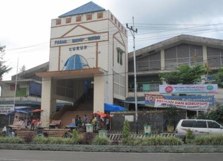 Berwisata ke Kota Curup Bengkulu, 1. Pantai Panjang, 2. Tempat Wisata Sejarah Rumah Pengasingan Bung Karno, 3. Tempat Wisata Sejarah Benteng Marlborough Bengkulu, 4. Tempat Wisata Pantai Tapak Paderi Bengkulu, 5. Berwisata ke Kota Curup Bengkulu, 6. Tempat Wisata Danau Dendam Tak Sudah Bengkulu, 7. Tempat Wisata Danau Mas Harun Bastari Bengkulu, 8. Tempat Wisata Sejarah Museum Negeri Bengkulu, 9. Tempat Wisata Alam Bukit Kaba Bengkulu, 10. Berwisata ke Pulau Tikus Bengkulu, 11. Wisata Alam Sungai Air Berau Bengkulu, 12. Wisata ke Habitat Bunga Rafflesia Arnoldii Bengkulu, 13. Tempat Wisata Pantai Teluk Sepang Bengkulu, 14. Berwisata ke Air Terjun Curup, 15. Tempat Wisata Danau Lebong di Bengkulu Tengah, 16. Tempat Wisata Air Terjun Kepala Curup Bengkulu, 17. Tempat Wisata Air Terjun Sindang Kelingi Bengkulu, 18. Tempat Wisata Kebun Teh Bukit Daun Bengkulu, 19. Tempat Wisata Pantai Lais Bengkulu, 20. Tempat Wisata Air Terjun Curug Sembilan Bengkulu, 21. Objek Wisata Danau Gedang Bengkulu, 22. Tempat Wisata pantai Jakat Bengkulu, 23. Objek Wisata Tugu Thomas Parr Bengkulu, 24. Tempat Wisata Taman Hutan Raya Bengkulu, 25. Wisata ke Pusat Makanan Khas Bengkulu, 26. Berwisata ke Kampung Tua Cina Bengkulu, 27. Tempat Wisata Sungai Air Berau Muko-Muko Bengkulu, 28. Pantai Batung Badoro Muko-Muko Bengkulu, 29. Pantai Air Rami Mukomuko Bengkulu, 30. Danau Nibung Mukomuko Bengkulu, 31. Tempat Wisata Pantai Seluma Bengkulu, 32. Air Terjun Tri Muara Karang, 33. Pantai Sungai Suci, 34. Suban Air Panas Curup, 35. Danau Biru, 36. Pantai Padang Betuah, 37. Curug Mingga, 38. Air Terjun Suban, 39. Pantai Manula, 40. Pantai Linau, 41. Goa Kacamata, 42. Lubuk Sepit Kancing, 43. Pulau Enggano, 44. Arung Jeram Sungai Ketahun, 45. Pantai Bengkenang, 46. Air Terjun Singkai