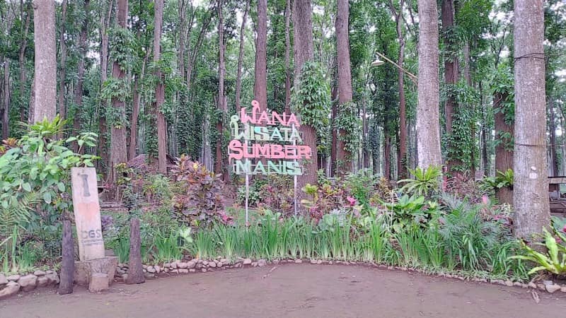 Bumi Perkemahan Sumber Manis
