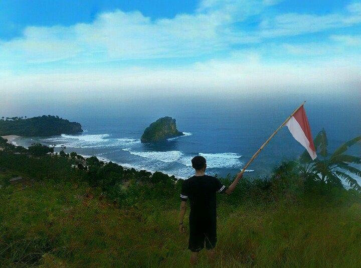 Bukit Asmoro via Youtube, 1. Wisata Pantai Batu Bengkung Malang, 2. Wisata Batu Night Spectacular (BNS) Malang, 3. Wisata Jatim Park 1, 4. Wahana Wisata Jatim Park 2 Malang, 5. Alun-alun kota Malang, 6. Wisata Petik Apel Malang, 7. Masjid Tiban Malang, 8. Wisata Alam Air Terjun Coban Rondo Malang, 9. Wahana Wisata Eco Green Park Malang, 10. Wisata Museum Angkut Malang, 11. Wisata Pulau Sempu Malang, 12. Wisata Pantai Balekambang Malang, 13. Objek Wisata Bendungan Karangkates Malang, 14. Wahana Wisata Wendit Water Park Malang, 15. Tempat wisata Alam Selecta Malang, 16. Objek Wisata Agrowisata Wonosari Malang, 17. Wahana Wisata Taman Rekreasi Sengkaling Malang, 18. Wisata Kuliner dan Edukasi di Inggil Museum Resto Malang, 19. Wisata Alam Menikmati Kecantikan Alam Ala Omah kayu Malang, 20. Objek Wisata Uji Adrenalin Wisata Paralayang Malang, 21. Wisata Alam 7 Air Terjun Sumber Pitu Malang, 22. Berwisata Menikmati Keperawanan Pantai Sipelot Malang, 23. Tempat Wisata Edukasi Museum Kesehatan Jiwa Malang, 24. Wisata Alam Sumber Air Krabyakan Malang, 25. Wisata Pantai Ngliyep nan Indah di Malang, 26. Wisata Sejarah di Museum D’Topeng Malang, 27. Objek Wisata Panen Madu di Agro Tawon Rimba Raya Malang, 28. Wisata Sejarah Gerbong Maut di Museum Brawijaya Malang, 29. Wisata Edukasi Museum Malang Tempo Doeloe, 30. Objek Wisata Pemandian Air Panas Cangar Batu Malang, 31. Objek Wisata Secret zoo Kebun Binatang Batu Malang, 32. Tempat Wisata Kuliner Es Krim Legendaris di Toko Oen Malang, 33. Mata Air Sumber Sirah, 34. Coban Nirwana atau Coban Mbok Karimah, 35. Pemandian Kalireco Lawang, 36. Teluk Bidadari, 37. Banyu Anjlok, 38. Wisata Tubing Wringinanom, 39. Coban Tundo, 40. Pantai Kedung Celeng, 41. Air Terjun Coban Pelangi, 42. Gua Lo Bangi, 43. Ndayung Rafting, 44. Waduk Selorejo Malang, 45. Pantai Tiga Warna Malang, 46. Teluk Kletekan Malang, 47. Pantai Lenggoksono Malang, 48. Pantai Bajul Mati Malang, 49. Jawa Timur Park 3, 50. Kampung Warna Warni Jodipan, 51. Candi Badut, 51. Sumber Jenon, 52. Wisata Pujon Kidul, 53. Pantai Sendang Biru, 54. Hawai Waterpark, 55. Pura Luhur Giri Arjuno, 56. Museum Tubuh, 57. Kusuma Waterpark, 58. Candi Songgoriti, 59. Taman Singha Merjosari, 60. Taman Kelinci, 61. Candi Singosari, 62. Pura Luhur Giri Arjuno, 63. Masjid Agung Malang, 64. Masjid Annur Batu, 65. Coban Rais, 66. River Tubing di Sungai Amprong, 67. Sumber Maron, 68. Coban Jahe, 69. Coban Talun, 70. Coban Parang Tejo, 71. Coban Gintung, 72. Coban Sewu, 73. Coban Putri, 74. Rafting Kaliwatu, 75. Sumber Taman, 76. Bukit Bulu, 77. De Tjangkul Batu, 78. Taman Labirin Coban Rondo, 79. Bukit Binglis, 80. Bukit Cinta, 81. Bukit Bintang, 82. Bukit Teletubbies, 83. Bukit Asmoro, 84. Bukit Budug Asu, 85. Pantai Banyu Meneng, 86. Pantai Selok, 87. Pantai Sendiki, 88. Pantai Goa Cina, 89. Pantai Sendang Biru, 90. Pantai Watu Leter, 91. Pantai Wedi Awu, 92. Pantai Jonggring Saloko, 93. Pantai Wedi Putih, 94. Pantai Bangsong, 95. Pantai Teluk Asmoro, 96. Pantai Telok, 97. Pantai Parang Dowo, 98. Pantai Jolangkung, 99. Pantai Tomen