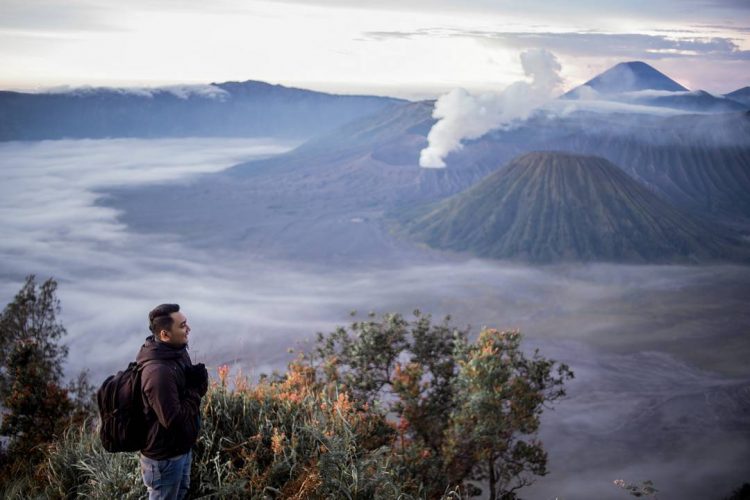 Bukit Cinta via Felikramantara, 1. Wisata Pantai Batu Bengkung Malang, 2. Wisata Batu Night Spectacular (BNS) Malang, 3. Wisata Jatim Park 1, 4. Wahana Wisata Jatim Park 2 Malang, 5. Alun-alun kota Malang, 6. Wisata Petik Apel Malang, 7. Masjid Tiban Malang, 8. Wisata Alam Air Terjun Coban Rondo Malang, 9. Wahana Wisata Eco Green Park Malang, 10. Wisata Museum Angkut Malang, 11. Wisata Pulau Sempu Malang, 12. Wisata Pantai Balekambang Malang, 13. Objek Wisata Bendungan Karangkates Malang, 14. Wahana Wisata Wendit Water Park Malang, 15. Tempat wisata Alam Selecta Malang, 16. Objek Wisata Agrowisata Wonosari Malang, 17. Wahana Wisata Taman Rekreasi Sengkaling Malang, 18. Wisata Kuliner dan Edukasi di Inggil Museum Resto Malang, 19. Wisata Alam Menikmati Kecantikan Alam Ala Omah kayu Malang, 20. Objek Wisata Uji Adrenalin Wisata Paralayang Malang, 21. Wisata Alam 7 Air Terjun Sumber Pitu Malang, 22. Berwisata Menikmati Keperawanan Pantai Sipelot Malang, 23. Tempat Wisata Edukasi Museum Kesehatan Jiwa Malang, 24. Wisata Alam Sumber Air Krabyakan Malang, 25. Wisata Pantai Ngliyep nan Indah di Malang, 26. Wisata Sejarah di Museum D’Topeng Malang, 27. Objek Wisata Panen Madu di Agro Tawon Rimba Raya Malang, 28. Wisata Sejarah Gerbong Maut di Museum Brawijaya Malang, 29. Wisata Edukasi Museum Malang Tempo Doeloe, 30. Objek Wisata Pemandian Air Panas Cangar Batu Malang, 31. Objek Wisata Secret zoo Kebun Binatang Batu Malang, 32. Tempat Wisata Kuliner Es Krim Legendaris di Toko Oen Malang, 33. Mata Air Sumber Sirah, 34. Coban Nirwana atau Coban Mbok Karimah, 35. Pemandian Kalireco Lawang, 36. Teluk Bidadari, 37. Banyu Anjlok, 38. Wisata Tubing Wringinanom, 39. Coban Tundo, 40. Pantai Kedung Celeng, 41. Air Terjun Coban Pelangi, 42. Gua Lo Bangi, 43. Ndayung Rafting, 44. Waduk Selorejo Malang, 45. Pantai Tiga Warna Malang, 46. Teluk Kletekan Malang, 47. Pantai Lenggoksono Malang, 48. Pantai Bajul Mati Malang, 49. Jawa Timur Park 3, 50. Kampung Warna Warni Jodipan, 51. Candi Badut, 51. Sumber Jenon, 52. Wisata Pujon Kidul, 53. Pantai Sendang Biru, 54. Hawai Waterpark, 55. Pura Luhur Giri Arjuno, 56. Museum Tubuh, 57. Kusuma Waterpark, 58. Candi Songgoriti, 59. Taman Singha Merjosari, 60. Taman Kelinci, 61. Candi Singosari, 62. Pura Luhur Giri Arjuno, 63. Masjid Agung Malang, 64. Masjid Annur Batu, 65. Coban Rais, 66. River Tubing di Sungai Amprong, 67. Sumber Maron, 68. Coban Jahe, 69. Coban Talun, 70. Coban Parang Tejo, 71. Coban Gintung, 72. Coban Sewu, 73. Coban Putri, 74. Rafting Kaliwatu, 75. Sumber Taman, 76. Bukit Bulu, 77. De Tjangkul Batu, 78. Taman Labirin Coban Rondo, 79. Bukit Binglis, 80. Bukit Cinta, 81. Bukit Bintang, 82. Bukit Teletubbies, 83. Bukit Asmoro, 84. Bukit Budug Asu, 85. Pantai Banyu Meneng, 86. Pantai Selok, 87. Pantai Sendiki, 88. Pantai Goa Cina, 89. Pantai Sendang Biru, 90. Pantai Watu Leter, 91. Pantai Wedi Awu, 92. Pantai Jonggring Saloko, 93. Pantai Wedi Putih, 94. Pantai Bangsong, 95. Pantai Teluk Asmoro, 96. Pantai Telok, 97. Pantai Parang Dowo, 98. Pantai Jolangkung, 99. Pantai Tomen