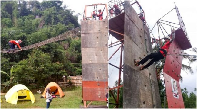 Cilopang Adventure Camp via IG @akhmad.syaripudin, 1. Wisata Gunung Papandayan , 2. Wisata Gunung Cikuray , 3. Wisata Gunung Guntur , 4. Tempat Wisata Situ Bagendit di Garut , 5. Wisata Situ dan Candi Cangkuang , 6. Wisata Pemandian Air Panas Cipanas, 7. Wisata Pemandian Air Panas Darajat , 8. Wisata Kawah Putih Talaga Bodas , 9. Wisata Arung Jeram Sungai Cimanuk , 10. Wisata Tebing Alam Batu Tumpang , 11. Wisata Pantai Santolo , 12. Wisata Pantai Sayang Heulang , 13. Wisata Pantai Rancabuaya , 14. Tempat Wisata Taman Satwa Cikembulan di Garut , 15. Wisata Curug Citiis , 16. Wisata Curug Orok , 17. Pantai Puncak Guha di Garut, 18. Wisata Pantai Cijeruk Indah, 19. Wisata Pantai Karang Paranje, 20. Kampung Sampireun, 21. Sabda Alam Cipanas, 22. Kawah Darajat Garut, 23. Curug Cimandi Racun, 24. Curug Sang Hyang Taraje, 25. Kebun Mawar Situhapa Garut, 26. Kawah Kamojang, 27. Pantai Cicalobak, 28. Pantai Taman Manalusu, 29. Perkebunan Teh Dayeuh Manggung, 30. Kolam Air Panas Cikarees, 31. Bukit Pilar Angin, 32. Leuweung Oko D’Great, 33. Leuwi Tonjong, 34. Bukit Palahlar, 35. Bukit Nangklak, 36. Pusat Konservasi Elang Kamojang, 37. Curug Cikawung, 38. Curug Cibadak, 39. Batu Patapaan, 40. Gunung Piramida Sadahurip, 41. Curug Nyogong, 42. Leuwi Korsi, 43. Leuwi Jurig, 44. Leuwi Jubleg, 45. Bukit Teletubbies Pasir Pogor, 46. Karacak Valley, 47. Cilopang Adventure Camp, 48. Papandayan Leisure Park, 49. River Tubing Cikaengan, 50. Curug Batu Nyusun, 51. Curug Ciarjuna, 52. Hutan Mati Gunung Papandayan