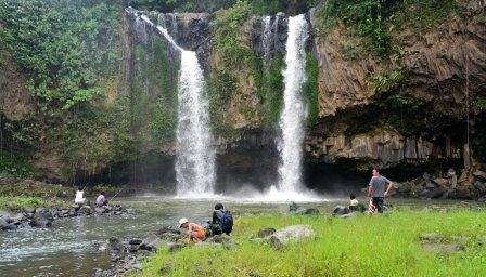 Curug kembar, 1. Pemandian Air Panas Guci, 2. Pantai Purwahamba Indah, 3. Tirta Waduk Cacaban , 4. Agro Wisata Loco Antik , 5. Curug Cantel Bumijawa, 6. Curug Putri , 7. Pantai Alam Indah, 8. Bahari Waterpark Tegal, 9. Wana Wisata Clirit View, 10. Rita Park, 11. Alun-alun Kota Tegal, 12. Taman Rakyat Slawi Ayu, 13. Guci Forest, 14. Sulaku Bumijawa Park, 15. Taman Anggrek Tuwel Guci, 16. Guciku Hot Waterboom, 17. The Baron Hill of Guci, 18. Waterboom Yogya, 19. Konsorsium Rumah Wayang, 20. Bukit Goa Lawa atau Bukit Batu Agung, 21. Danau Beko Margasari, 22. Jembatan Gantung Danawarih, 23. Kawasan Konservasi Karang Jeruk, 24. Wisata Kesehatan Jamu (WKJ) Kalibakung, 25. Monumen Bahari, 26. Curug Pitu Margasari, 27. Situs Manusia Purba Semedo, 28. Pantai Muarareja Indah, 29. Taman Poci, 30. Curug Jejeg, 31. Curug Luhur, 32. Curug Kembar, 33. Kolam Renang Samudra Slawi, 34. Bukit Rangkok Pagerwangi, 35. Kebun Melati Maribaya, 36. Curug Penganten, 37. Pacific Mall, 38. Bukit Bintang Guci, 39. Curug Sentul Cawitali, 40. Curug Jedor Guci, 41. Curug Longan, 42. Kolam Renang Hj. Muriyah Slawi, 43. Telaga Air Cempaka, 44. Gunung Tanjung