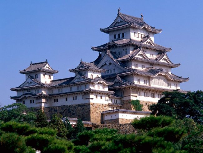 Kastil Himeji via Wikipedia, Tempat Wisata di Jepang yang Wajib Dikunjungi, Tempat Wisata di Jepang lainnya, Tempat Wisata di Hiroshima, Tempat Wisata di Osaka Jepang