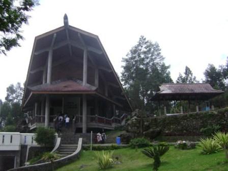 Liburan ke Dieng Plateau Theater, Lokasi Tempat Wisata Eksotis Di Wonosobo, Kuliner Khas Wonosobo, Penginapan Murah Di Kabupaten Wonososbo, Tarif Masuk Ke Tempat Wisata Di Daerah Wonosobo, Rekomendasi Tempat Wisata Wonosobo