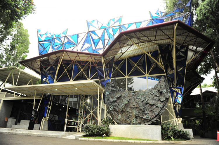 NUART SCULPTURE PARK, Informasi Dasar, Daya Tarik Lembang, Tempat Wisata di Lembang Bandung, Tempat Wisata di Lembang yang Sudah Tutup, Aktivitas Seru yang Wajib Dilakukan di Lembang, Akses Menuju Lembang