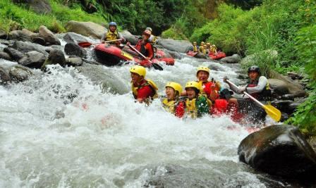 Ndayung Rafting, 1. Wisata Pantai Batu Bengkung Malang, 2. Wisata Batu Night Spectacular (BNS) Malang, 3. Wisata Jatim Park 1, 4. Wahana Wisata Jatim Park 2 Malang, 5. Alun-alun kota Malang, 6. Wisata Petik Apel Malang, 7. Masjid Tiban Malang, 8. Wisata Alam Air Terjun Coban Rondo Malang, 9. Wahana Wisata Eco Green Park Malang, 10. Wisata Museum Angkut Malang, 11. Wisata Pulau Sempu Malang, 12. Wisata Pantai Balekambang Malang, 13. Objek Wisata Bendungan Karangkates Malang, 14. Wahana Wisata Wendit Water Park Malang, 15. Tempat wisata Alam Selecta Malang, 16. Objek Wisata Agrowisata Wonosari Malang, 17. Wahana Wisata Taman Rekreasi Sengkaling Malang, 18. Wisata Kuliner dan Edukasi di Inggil Museum Resto Malang, 19. Wisata Alam Menikmati Kecantikan Alam Ala Omah kayu Malang, 20. Objek Wisata Uji Adrenalin Wisata Paralayang Malang, 21. Wisata Alam 7 Air Terjun Sumber Pitu Malang, 22. Berwisata Menikmati Keperawanan Pantai Sipelot Malang, 23. Tempat Wisata Edukasi Museum Kesehatan Jiwa Malang, 24. Wisata Alam Sumber Air Krabyakan Malang, 25. Wisata Pantai Ngliyep nan Indah di Malang, 26. Wisata Sejarah di Museum D’Topeng Malang, 27. Objek Wisata Panen Madu di Agro Tawon Rimba Raya Malang, 28. Wisata Sejarah Gerbong Maut di Museum Brawijaya Malang, 29. Wisata Edukasi Museum Malang Tempo Doeloe, 30. Objek Wisata Pemandian Air Panas Cangar Batu Malang, 31. Objek Wisata Secret zoo Kebun Binatang Batu Malang, 32. Tempat Wisata Kuliner Es Krim Legendaris di Toko Oen Malang, 33. Mata Air Sumber Sirah, 34. Coban Nirwana atau Coban Mbok Karimah, 35. Pemandian Kalireco Lawang, 36. Teluk Bidadari, 37. Banyu Anjlok, 38. Wisata Tubing Wringinanom, 39. Coban Tundo, 40. Pantai Kedung Celeng, 41. Air Terjun Coban Pelangi, 42. Gua Lo Bangi, 43. Ndayung Rafting, 44. Waduk Selorejo Malang, 45. Pantai Tiga Warna Malang, 46. Teluk Kletekan Malang, 47. Pantai Lenggoksono Malang, 48. Pantai Bajul Mati Malang, 49. Jawa Timur Park 3, 50. Kampung Warna Warni Jodipan, 51. Candi Badut, 51. Sumber Jenon, 52. Wisata Pujon Kidul, 53. Pantai Sendang Biru, 54. Hawai Waterpark, 55. Pura Luhur Giri Arjuno, 56. Museum Tubuh, 57. Kusuma Waterpark, 58. Candi Songgoriti, 59. Taman Singha Merjosari, 60. Taman Kelinci, 61. Candi Singosari, 62. Pura Luhur Giri Arjuno, 63. Masjid Agung Malang, 64. Masjid Annur Batu, 65. Coban Rais, 66. River Tubing di Sungai Amprong, 67. Sumber Maron, 68. Coban Jahe, 69. Coban Talun, 70. Coban Parang Tejo, 71. Coban Gintung, 72. Coban Sewu, 73. Coban Putri, 74. Rafting Kaliwatu, 75. Sumber Taman, 76. Bukit Bulu, 77. De Tjangkul Batu, 78. Taman Labirin Coban Rondo, 79. Bukit Binglis, 80. Bukit Cinta, 81. Bukit Bintang, 82. Bukit Teletubbies, 83. Bukit Asmoro, 84. Bukit Budug Asu, 85. Pantai Banyu Meneng, 86. Pantai Selok, 87. Pantai Sendiki, 88. Pantai Goa Cina, 89. Pantai Sendang Biru, 90. Pantai Watu Leter, 91. Pantai Wedi Awu, 92. Pantai Jonggring Saloko, 93. Pantai Wedi Putih, 94. Pantai Bangsong, 95. Pantai Teluk Asmoro, 96. Pantai Telok, 97. Pantai Parang Dowo, 98. Pantai Jolangkung, 99. Pantai Tomen