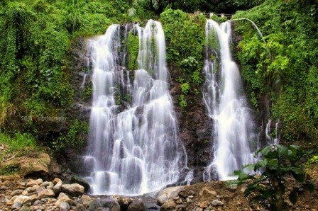 Objek Wisata Alam Air Terjun Kalibendo Banyuwangi