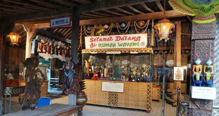 Objek Wisata Budaya Konsorsium Rumah Wayang Tegal, 1. Pemandian Air Panas Guci, 2. Pantai Purwahamba Indah, 3. Tirta Waduk Cacaban , 4. Agro Wisata Loco Antik , 5. Curug Cantel Bumijawa, 6. Curug Putri , 7. Pantai Alam Indah, 8. Bahari Waterpark Tegal, 9. Wana Wisata Clirit View, 10. Rita Park, 11. Alun-alun Kota Tegal, 12. Taman Rakyat Slawi Ayu, 13. Guci Forest, 14. Sulaku Bumijawa Park, 15. Taman Anggrek Tuwel Guci, 16. Guciku Hot Waterboom, 17. The Baron Hill of Guci, 18. Waterboom Yogya, 19. Konsorsium Rumah Wayang, 20. Bukit Goa Lawa atau Bukit Batu Agung, 21. Danau Beko Margasari, 22. Jembatan Gantung Danawarih, 23. Kawasan Konservasi Karang Jeruk, 24. Wisata Kesehatan Jamu (WKJ) Kalibakung, 25. Monumen Bahari, 26. Curug Pitu Margasari, 27. Situs Manusia Purba Semedo, 28. Pantai Muarareja Indah, 29. Taman Poci, 30. Curug Jejeg, 31. Curug Luhur, 32. Curug Kembar, 33. Kolam Renang Samudra Slawi, 34. Bukit Rangkok Pagerwangi, 35. Kebun Melati Maribaya, 36. Curug Penganten, 37. Pacific Mall, 38. Bukit Bintang Guci, 39. Curug Sentul Cawitali, 40. Curug Jedor Guci, 41. Curug Longan, 42. Kolam Renang Hj. Muriyah Slawi, 43. Telaga Air Cempaka, 44. Gunung Tanjung