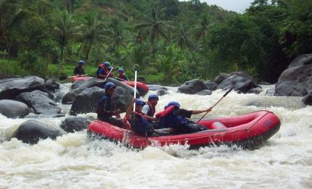 Objek Wisata Sungai Citarik Sukabumi, 1. Wisata Pantai Cibangban, 2. Objek Wisata Goa Buniayu, 3. Tempat Wisata Pantai Ujung Genteng Sukabumi, 4. Wisata Pantai Cimaja, 5. Tempat Wisata Taman Rekreasi Selabintana Sukabumi, 6. Situ Gunung Sukabumi, 7. Kawah Ratu Sukabumi, 8. Rafting di Sungai Citarik, 9. Berwisata ke Kampung Ciptagelar Sukabumi, 10. Objek Wisata Arung Jeram Sungai Cicatih, 11. Tempat Wisata Geopark Ciletuh Sukabumi, 12. Tempat Wisata Situ Sukarame di Sukabumi, 13. Curug Sawer Sukabumi, 14. Wana Wisata Cipelang, Wisata Alam Pegunungan Sukabumi, 15. Objek wisata Pondok Halimun Sukabumi, 16. Objek Wisata Megalitik Cengkuk Sukabumi, 17. Objek Wisata Sumber Air Panas Cikundul Sukabumi, 18. Penangkaran Penyu Hijau di Pantai Pangumbahan, 19. Objek Wisata Alam Curug Cibeureum Sukabumi, 20. Tebing Panenjoan, 21. Objek Wisata Curug Cimarinjung Sukabumi, 22. Liburan ke Pantai Citepus Sukabumi, 23. Pantai Cikembang Sukabumi, 24. Curug Sentral Kebandungan, 25. Pantai Cipanarikan Sukabumi, 26. Pantai Amanda Ratu, 27. Bukit Karang Numpang, 28. Ryzzy Azzahra Waterpark, 29. Waterboom Nagrak, 30. Liburan ke Pantai Cibongkok Sukabumi, 31. Berwisata ke Pantai Ombak Tujuh Sukabumi, 32. Liburan Seru ke Pantai Cibuaya Sukabumi, 33. Rekreasi ke Pantai Karang Hawu Sukabumi, 34. Liburan yang Asyik ke Curug Awang Sukabumi, 35. Objek wisata Curug Cikaso Sukambumi, 36. Liburan Seru ke Curug Cigangsa Sukabumi, 37. Mengunjungi Curug Sentral Kabandungan nan Eksotis, 38. Nyebur ke Curug Sodong yang Adem, 39. Wisata Seru ke Curug Bibijilan Sukabumi, 40. Mengintip Curug Cirajeg yang Tersembunyi, 41. Curug Gentong nan cantik dan menawan, 42. Melihat Keindahan Danau Batu Bacan Sukabumi, 43. Berendam di Pemandian Air Panas Cisolok, 44. Gua Lalay Sukabumi Jawa Barat, 45. Taman Nasional Gunung Halimun Salak Sukabumi, 46. Taman Rekreasi Danau Lido Sukabumi, 47. Pantai Cicaladi, 48. Halimun Adventure Journey, 49. Rumah Fantasi, 50. Bravo Adventure, 51. Karang Aji Beach Villa, 52. Bukit Sabak, 53. Sabana Puncak Pilar, 54. Santa Sea Waterpark, 55. Jembatan Situ Gunung, 56. Geyser Cisolok, 57. Karang Para, 58. Curug Caweni, 59. Wisata Bukit Baros, 60. Camp Bravo, 61. Puncak Peuyeum, 62. Curug Cikanteh Sukabumi