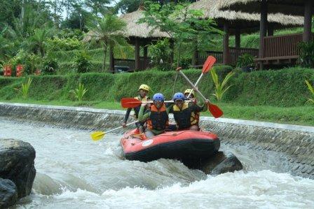 Arung Jeram Soko Adventure Blitar, 1. Kampung Coklat, 2. Taman Kebon Rojo, 3. Pantai Tambakrejo, 4. Pantai Pangi, 5. Perkebunan Teh Sirah Kencong, 6. Pantai Serang, 7. Blitar Park, 8. Petilasan Rambut Monte, 9. Candi Penataran, 10. Pantai Peh Pulo, 11. Goa Embultuk, 12. Candi Gambar Wetan, 13. Situs Arca Warak, 14. Candi Kotes, 15. Candi Sawentar, 16. Makam Bung Karno, 17. Istana Gebang, 18. Water Park Sumberudel, 19. Desa Wisata Semen, 20. Wisata Sejarah Monumen Trisula, 21. Penangkaran Rusa Maliran, 22. Agrowisata Karangsari Blitar, 23. Gunung Butak, 24. Pantai Gondo Mayit, 25. Air Terjun Coban Wilis, 26. Air Terjun Sirah Kencong, 27. Air Terjun Grenjeng, 28. Air Terjun Jurug Bening , 29. Objek Wisata Alam Pacuh, 30. Pantai Umbul Waru, 31. Curug dan Kedung Badrun, 32. Air Terjun Lawean, 33. Pantai Jolosutro, 34. Arung Jeram Soko Adventure Blitar, 35. Goa Maria Sendang Rejo, 36. Gardu Pandang Perkebunan Gambar, 37. Omah Djadoel, 38. Gunung Kelud, 39. Air Terjun Kedung Entong, 40.  Air Terjun Tirto Galuh, 41. Taman Jurug Goa Luweng Prodo, 42. Bukit Teletubies Blitar, 43. Hutan Pinus Gogoniti, 44. Kampung Afrika Blitar, 45. Gunung Butak, 46. Pantai Pasur, 47. Pantai Serit, 48. Monumen PETA, 49. Wisata Alam Paco, 50. Bendungan Serut, 51. Arca Gamprang, 52. Candi Simping, 53. Jurug Moncar, 54. Candi Mleri, 55. Candi Kalicilik, 56. Alun-alun Blitar, 57. Blitar Green Park, 58. Taman Pecut, 59. Fish Garden Blitar, 60. Kaloka Lodoyo, 61. Pemandian Sumur Amber Kandangan, 62. Bendungan Wlingi Raya, 63. Taman Idaman Hati Wlingi Blitar, 64. Villa Puncak Pesanggrahan Tambakrejo
