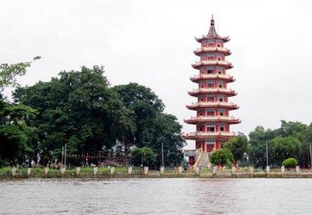 Obyek Wisata Pulau Kemaro di Palembang, 1. Obyek Wisata Jembatan Ampera dan Sungai Musi di Palembang, 2. Tempat Wisata Religi Masjid Cheng Hoo Palembang, 3. Obyek Wisata Bukit Siguntang di Palembang, 4. Tempat Wisata Sejarah Museum Sultan Mahmud Badaruddin II Palembang, 5. Tempat Wisata Sejarah Benteng Kuto Besak di Palembang, 6. Wisata Religi Masjid Agung Sultan Mahmud Badaruddin I Palembang, 7. Objek Wisata Gedung Kantor Walikota Palembang, 8. Tempat Wisata Keluarga Kembang Iwak Family Park di Palembang, 9. Tempat Wisata Alam Hutan Punti Kayu di Palembang, 10. Tempat Wisata Sejarah Taman Purbakala Kerajaan Sriwijaya di Palembang, 11. Tempat Wisata Kuliner Kampung Kapitan di Palembang, 12. Objek Wisata Monumen perjuangan rakyat Palembang, 13. Obyek Wisata Pulau Kemaro di Palembang, 14. Tempat Wisata Alam Air Terjun Lematang Indah , 15. Obyek Wisata Gunung Dempo, 16. Tempat Wisata Alam Air Terjun Bidadari di Lahat, 17. Obyek Wisata Alam Air Terjun Maung (Curup Maung), 18. Tempat Wisata Kuliner Terkenal Martabak HAR di Palembang, 19. Tempat Wisata Kuliner Pempek Candy di Palembang, 20. Tempat Wisata Kuliner Pempek SAGA di Palembang, 21. Arung Jeram Sungai Manna, 22. Waterboom OPI Jakabaring, 23. The Amanzi Waterpark CitraGrand City, 24. Fantasy Island Palembang, 25. Danau Ranau, 26. Kolam Renang Lumban Tirta, 27. Museum Negeri Balaputra Dewa, 28. Kampung Arab Palembang, 29. Rumah Rakit Sungai Musi, 30. Palembang Bird Park, 31. Pelabuhan Tanjung Api-Api, 32. Masjid Lawang Kidul, 33. Tangga 2001, 34. Tugu Belido, 35. Kopi Roda, 36. Bayt Al-Quran Raksasa, 37. Sungai Gerong, 38. Goa Putri, 39. Sekanak Sidewalk, 40. Danau OPI, 41. Museum Tekstil Palembang, 42. Waterpark Danau Tanah Mas, 43. Taman Pelangi, 44. Bukit Golf, 45. Klenteng Chandra Nadi, 46. G Art Studio, 47. Pulau Maspari, 48. Gelora Sriwijaya, 49. Warung Apung Sungai Musi, 50. Air Terjun Kematang Indah, 51. Kebun Teh Dempo