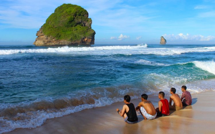 Pantai Goa Cina Foto by Fery Wahid, 1. Wisata Pantai Batu Bengkung Malang, 2. Wisata Batu Night Spectacular (BNS) Malang, 3. Wisata Jatim Park 1, 4. Wahana Wisata Jatim Park 2 Malang, 5. Alun-alun kota Malang, 6. Wisata Petik Apel Malang, 7. Masjid Tiban Malang, 8. Wisata Alam Air Terjun Coban Rondo Malang, 9. Wahana Wisata Eco Green Park Malang, 10. Wisata Museum Angkut Malang, 11. Wisata Pulau Sempu Malang, 12. Wisata Pantai Balekambang Malang, 13. Objek Wisata Bendungan Karangkates Malang, 14. Wahana Wisata Wendit Water Park Malang, 15. Tempat wisata Alam Selecta Malang, 16. Objek Wisata Agrowisata Wonosari Malang, 17. Wahana Wisata Taman Rekreasi Sengkaling Malang, 18. Wisata Kuliner dan Edukasi di Inggil Museum Resto Malang, 19. Wisata Alam Menikmati Kecantikan Alam Ala Omah kayu Malang, 20. Objek Wisata Uji Adrenalin Wisata Paralayang Malang, 21. Wisata Alam 7 Air Terjun Sumber Pitu Malang, 22. Berwisata Menikmati Keperawanan Pantai Sipelot Malang, 23. Tempat Wisata Edukasi Museum Kesehatan Jiwa Malang, 24. Wisata Alam Sumber Air Krabyakan Malang, 25. Wisata Pantai Ngliyep nan Indah di Malang, 26. Wisata Sejarah di Museum D’Topeng Malang, 27. Objek Wisata Panen Madu di Agro Tawon Rimba Raya Malang, 28. Wisata Sejarah Gerbong Maut di Museum Brawijaya Malang, 29. Wisata Edukasi Museum Malang Tempo Doeloe, 30. Objek Wisata Pemandian Air Panas Cangar Batu Malang, 31. Objek Wisata Secret zoo Kebun Binatang Batu Malang, 32. Tempat Wisata Kuliner Es Krim Legendaris di Toko Oen Malang, 33. Mata Air Sumber Sirah, 34. Coban Nirwana atau Coban Mbok Karimah, 35. Pemandian Kalireco Lawang, 36. Teluk Bidadari, 37. Banyu Anjlok, 38. Wisata Tubing Wringinanom, 39. Coban Tundo, 40. Pantai Kedung Celeng, 41. Air Terjun Coban Pelangi, 42. Gua Lo Bangi, 43. Ndayung Rafting, 44. Waduk Selorejo Malang, 45. Pantai Tiga Warna Malang, 46. Teluk Kletekan Malang, 47. Pantai Lenggoksono Malang, 48. Pantai Bajul Mati Malang, 49. Jawa Timur Park 3, 50. Kampung Warna Warni Jodipan, 51. Candi Badut, 51. Sumber Jenon, 52. Wisata Pujon Kidul, 53. Pantai Sendang Biru, 54. Hawai Waterpark, 55. Pura Luhur Giri Arjuno, 56. Museum Tubuh, 57. Kusuma Waterpark, 58. Candi Songgoriti, 59. Taman Singha Merjosari, 60. Taman Kelinci, 61. Candi Singosari, 62. Pura Luhur Giri Arjuno, 63. Masjid Agung Malang, 64. Masjid Annur Batu, 65. Coban Rais, 66. River Tubing di Sungai Amprong, 67. Sumber Maron, 68. Coban Jahe, 69. Coban Talun, 70. Coban Parang Tejo, 71. Coban Gintung, 72. Coban Sewu, 73. Coban Putri, 74. Rafting Kaliwatu, 75. Sumber Taman, 76. Bukit Bulu, 77. De Tjangkul Batu, 78. Taman Labirin Coban Rondo, 79. Bukit Binglis, 80. Bukit Cinta, 81. Bukit Bintang, 82. Bukit Teletubbies, 83. Bukit Asmoro, 84. Bukit Budug Asu, 85. Pantai Banyu Meneng, 86. Pantai Selok, 87. Pantai Sendiki, 88. Pantai Goa Cina, 89. Pantai Sendang Biru, 90. Pantai Watu Leter, 91. Pantai Wedi Awu, 92. Pantai Jonggring Saloko, 93. Pantai Wedi Putih, 94. Pantai Bangsong, 95. Pantai Teluk Asmoro, 96. Pantai Telok, 97. Pantai Parang Dowo, 98. Pantai Jolangkung, 99. Pantai Tomen