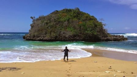 Pantai Kedung Celeng, 1. Wisata Pantai Batu Bengkung Malang, 2. Wisata Batu Night Spectacular (BNS) Malang, 3. Wisata Jatim Park 1, 4. Wahana Wisata Jatim Park 2 Malang, 5. Alun-alun kota Malang, 6. Wisata Petik Apel Malang, 7. Masjid Tiban Malang, 8. Wisata Alam Air Terjun Coban Rondo Malang, 9. Wahana Wisata Eco Green Park Malang, 10. Wisata Museum Angkut Malang, 11. Wisata Pulau Sempu Malang, 12. Wisata Pantai Balekambang Malang, 13. Objek Wisata Bendungan Karangkates Malang, 14. Wahana Wisata Wendit Water Park Malang, 15. Tempat wisata Alam Selecta Malang, 16. Objek Wisata Agrowisata Wonosari Malang, 17. Wahana Wisata Taman Rekreasi Sengkaling Malang, 18. Wisata Kuliner dan Edukasi di Inggil Museum Resto Malang, 19. Wisata Alam Menikmati Kecantikan Alam Ala Omah kayu Malang, 20. Objek Wisata Uji Adrenalin Wisata Paralayang Malang, 21. Wisata Alam 7 Air Terjun Sumber Pitu Malang, 22. Berwisata Menikmati Keperawanan Pantai Sipelot Malang, 23. Tempat Wisata Edukasi Museum Kesehatan Jiwa Malang, 24. Wisata Alam Sumber Air Krabyakan Malang, 25. Wisata Pantai Ngliyep nan Indah di Malang, 26. Wisata Sejarah di Museum D’Topeng Malang, 27. Objek Wisata Panen Madu di Agro Tawon Rimba Raya Malang, 28. Wisata Sejarah Gerbong Maut di Museum Brawijaya Malang, 29. Wisata Edukasi Museum Malang Tempo Doeloe, 30. Objek Wisata Pemandian Air Panas Cangar Batu Malang, 31. Objek Wisata Secret zoo Kebun Binatang Batu Malang, 32. Tempat Wisata Kuliner Es Krim Legendaris di Toko Oen Malang, 33. Mata Air Sumber Sirah, 34. Coban Nirwana atau Coban Mbok Karimah, 35. Pemandian Kalireco Lawang, 36. Teluk Bidadari, 37. Banyu Anjlok, 38. Wisata Tubing Wringinanom, 39. Coban Tundo, 40. Pantai Kedung Celeng, 41. Air Terjun Coban Pelangi, 42. Gua Lo Bangi, 43. Ndayung Rafting, 44. Waduk Selorejo Malang, 45. Pantai Tiga Warna Malang, 46. Teluk Kletekan Malang, 47. Pantai Lenggoksono Malang, 48. Pantai Bajul Mati Malang, 49. Jawa Timur Park 3, 50. Kampung Warna Warni Jodipan, 51. Candi Badut, 51. Sumber Jenon, 52. Wisata Pujon Kidul, 53. Pantai Sendang Biru, 54. Hawai Waterpark, 55. Pura Luhur Giri Arjuno, 56. Museum Tubuh, 57. Kusuma Waterpark, 58. Candi Songgoriti, 59. Taman Singha Merjosari, 60. Taman Kelinci, 61. Candi Singosari, 62. Pura Luhur Giri Arjuno, 63. Masjid Agung Malang, 64. Masjid Annur Batu, 65. Coban Rais, 66. River Tubing di Sungai Amprong, 67. Sumber Maron, 68. Coban Jahe, 69. Coban Talun, 70. Coban Parang Tejo, 71. Coban Gintung, 72. Coban Sewu, 73. Coban Putri, 74. Rafting Kaliwatu, 75. Sumber Taman, 76. Bukit Bulu, 77. De Tjangkul Batu, 78. Taman Labirin Coban Rondo, 79. Bukit Binglis, 80. Bukit Cinta, 81. Bukit Bintang, 82. Bukit Teletubbies, 83. Bukit Asmoro, 84. Bukit Budug Asu, 85. Pantai Banyu Meneng, 86. Pantai Selok, 87. Pantai Sendiki, 88. Pantai Goa Cina, 89. Pantai Sendang Biru, 90. Pantai Watu Leter, 91. Pantai Wedi Awu, 92. Pantai Jonggring Saloko, 93. Pantai Wedi Putih, 94. Pantai Bangsong, 95. Pantai Teluk Asmoro, 96. Pantai Telok, 97. Pantai Parang Dowo, 98. Pantai Jolangkung, 99. Pantai Tomen