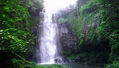 Tempat Wisata Air Terjun Sindang Kelingi Bengkulu, 1. Pantai Panjang, 2. Tempat Wisata Sejarah Rumah Pengasingan Bung Karno, 3. Tempat Wisata Sejarah Benteng Marlborough Bengkulu, 4. Tempat Wisata Pantai Tapak Paderi Bengkulu, 5. Berwisata ke Kota Curup Bengkulu, 6. Tempat Wisata Danau Dendam Tak Sudah Bengkulu, 7. Tempat Wisata Danau Mas Harun Bastari Bengkulu, 8. Tempat Wisata Sejarah Museum Negeri Bengkulu, 9. Tempat Wisata Alam Bukit Kaba Bengkulu, 10. Berwisata ke Pulau Tikus Bengkulu, 11. Wisata Alam Sungai Air Berau Bengkulu, 12. Wisata ke Habitat Bunga Rafflesia Arnoldii Bengkulu, 13. Tempat Wisata Pantai Teluk Sepang Bengkulu, 14. Berwisata ke Air Terjun Curup, 15. Tempat Wisata Danau Lebong di Bengkulu Tengah, 16. Tempat Wisata Air Terjun Kepala Curup Bengkulu, 17. Tempat Wisata Air Terjun Sindang Kelingi Bengkulu, 18. Tempat Wisata Kebun Teh Bukit Daun Bengkulu, 19. Tempat Wisata Pantai Lais Bengkulu, 20. Tempat Wisata Air Terjun Curug Sembilan Bengkulu, 21. Objek Wisata Danau Gedang Bengkulu, 22. Tempat Wisata pantai Jakat Bengkulu, 23. Objek Wisata Tugu Thomas Parr Bengkulu, 24. Tempat Wisata Taman Hutan Raya Bengkulu, 25. Wisata ke Pusat Makanan Khas Bengkulu, 26. Berwisata ke Kampung Tua Cina Bengkulu, 27. Tempat Wisata Sungai Air Berau Muko-Muko Bengkulu, 28. Pantai Batung Badoro Muko-Muko Bengkulu, 29. Pantai Air Rami Mukomuko Bengkulu, 30. Danau Nibung Mukomuko Bengkulu, 31. Tempat Wisata Pantai Seluma Bengkulu, 32. Air Terjun Tri Muara Karang, 33. Pantai Sungai Suci, 34. Suban Air Panas Curup, 35. Danau Biru, 36. Pantai Padang Betuah, 37. Curug Mingga, 38. Air Terjun Suban, 39. Pantai Manula, 40. Pantai Linau, 41. Goa Kacamata, 42. Lubuk Sepit Kancing, 43. Pulau Enggano, 44. Arung Jeram Sungai Ketahun, 45. Pantai Bengkenang, 46. Air Terjun Singkai