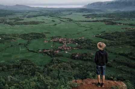 tebing panenjoan sukabumi. image by : @donilaksono, 1. Wisata Pantai Cibangban, 2. Objek Wisata Goa Buniayu, 3. Tempat Wisata Pantai Ujung Genteng Sukabumi, 4. Wisata Pantai Cimaja, 5. Tempat Wisata Taman Rekreasi Selabintana Sukabumi, 6. Situ Gunung Sukabumi, 7. Kawah Ratu Sukabumi, 8. Rafting di Sungai Citarik, 9. Berwisata ke Kampung Ciptagelar Sukabumi, 10. Objek Wisata Arung Jeram Sungai Cicatih, 11. Tempat Wisata Geopark Ciletuh Sukabumi, 12. Tempat Wisata Situ Sukarame di Sukabumi, 13. Curug Sawer Sukabumi, 14. Wana Wisata Cipelang, Wisata Alam Pegunungan Sukabumi, 15. Objek wisata Pondok Halimun Sukabumi, 16. Objek Wisata Megalitik Cengkuk Sukabumi, 17. Objek Wisata Sumber Air Panas Cikundul Sukabumi, 18. Penangkaran Penyu Hijau di Pantai Pangumbahan, 19. Objek Wisata Alam Curug Cibeureum Sukabumi, 20. Tebing Panenjoan, 21. Objek Wisata Curug Cimarinjung Sukabumi, 22. Liburan ke Pantai Citepus Sukabumi, 23. Pantai Cikembang Sukabumi, 24. Curug Sentral Kebandungan, 25. Pantai Cipanarikan Sukabumi, 26. Pantai Amanda Ratu, 27. Bukit Karang Numpang, 28. Ryzzy Azzahra Waterpark, 29. Waterboom Nagrak, 30. Liburan ke Pantai Cibongkok Sukabumi, 31. Berwisata ke Pantai Ombak Tujuh Sukabumi, 32. Liburan Seru ke Pantai Cibuaya Sukabumi, 33. Rekreasi ke Pantai Karang Hawu Sukabumi, 34. Liburan yang Asyik ke Curug Awang Sukabumi, 35. Objek wisata Curug Cikaso Sukambumi, 36. Liburan Seru ke Curug Cigangsa Sukabumi, 37. Mengunjungi Curug Sentral Kabandungan nan Eksotis, 38. Nyebur ke Curug Sodong yang Adem, 39. Wisata Seru ke Curug Bibijilan Sukabumi, 40. Mengintip Curug Cirajeg yang Tersembunyi, 41. Curug Gentong nan cantik dan menawan, 42. Melihat Keindahan Danau Batu Bacan Sukabumi, 43. Berendam di Pemandian Air Panas Cisolok, 44. Gua Lalay Sukabumi Jawa Barat, 45. Taman Nasional Gunung Halimun Salak Sukabumi, 46. Taman Rekreasi Danau Lido Sukabumi, 47. Pantai Cicaladi, 48. Halimun Adventure Journey, 49. Rumah Fantasi, 50. Bravo Adventure, 51. Karang Aji Beach Villa, 52. Bukit Sabak, 53. Sabana Puncak Pilar, 54. Santa Sea Waterpark, 55. Jembatan Situ Gunung, 56. Geyser Cisolok, 57. Karang Para, 58. Curug Caweni, 59. Wisata Bukit Baros, 60. Camp Bravo, 61. Puncak Peuyeum, 62. Curug Cikanteh Sukabumi