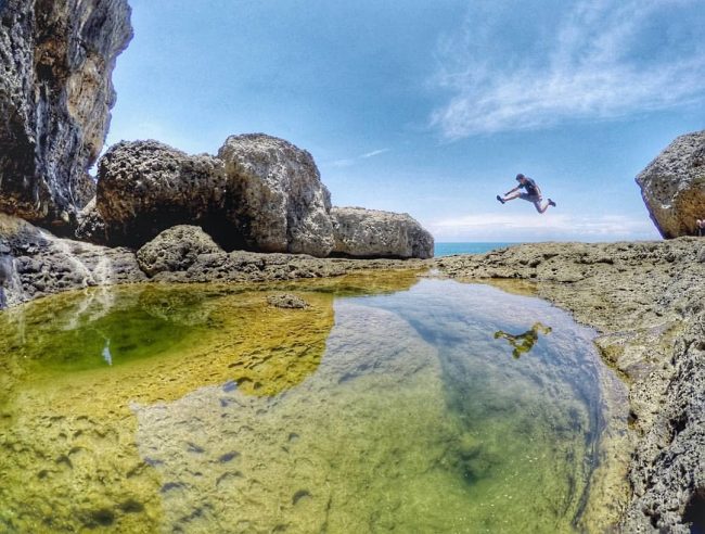 Teluk Bidadari via IG @anggerr_prakoso, 1. Wisata Pantai Batu Bengkung Malang, 2. Wisata Batu Night Spectacular (BNS) Malang, 3. Wisata Jatim Park 1, 4. Wahana Wisata Jatim Park 2 Malang, 5. Alun-alun kota Malang, 6. Wisata Petik Apel Malang, 7. Masjid Tiban Malang, 8. Wisata Alam Air Terjun Coban Rondo Malang, 9. Wahana Wisata Eco Green Park Malang, 10. Wisata Museum Angkut Malang, 11. Wisata Pulau Sempu Malang, 12. Wisata Pantai Balekambang Malang, 13. Objek Wisata Bendungan Karangkates Malang, 14. Wahana Wisata Wendit Water Park Malang, 15. Tempat wisata Alam Selecta Malang, 16. Objek Wisata Agrowisata Wonosari Malang, 17. Wahana Wisata Taman Rekreasi Sengkaling Malang, 18. Wisata Kuliner dan Edukasi di Inggil Museum Resto Malang, 19. Wisata Alam Menikmati Kecantikan Alam Ala Omah kayu Malang, 20. Objek Wisata Uji Adrenalin Wisata Paralayang Malang, 21. Wisata Alam 7 Air Terjun Sumber Pitu Malang, 22. Berwisata Menikmati Keperawanan Pantai Sipelot Malang, 23. Tempat Wisata Edukasi Museum Kesehatan Jiwa Malang, 24. Wisata Alam Sumber Air Krabyakan Malang, 25. Wisata Pantai Ngliyep nan Indah di Malang, 26. Wisata Sejarah di Museum D’Topeng Malang, 27. Objek Wisata Panen Madu di Agro Tawon Rimba Raya Malang, 28. Wisata Sejarah Gerbong Maut di Museum Brawijaya Malang, 29. Wisata Edukasi Museum Malang Tempo Doeloe, 30. Objek Wisata Pemandian Air Panas Cangar Batu Malang, 31. Objek Wisata Secret zoo Kebun Binatang Batu Malang, 32. Tempat Wisata Kuliner Es Krim Legendaris di Toko Oen Malang, 33. Mata Air Sumber Sirah, 34. Coban Nirwana atau Coban Mbok Karimah, 35. Pemandian Kalireco Lawang, 36. Teluk Bidadari, 37. Banyu Anjlok, 38. Wisata Tubing Wringinanom, 39. Coban Tundo, 40. Pantai Kedung Celeng, 41. Air Terjun Coban Pelangi, 42. Gua Lo Bangi, 43. Ndayung Rafting, 44. Waduk Selorejo Malang, 45. Pantai Tiga Warna Malang, 46. Teluk Kletekan Malang, 47. Pantai Lenggoksono Malang, 48. Pantai Bajul Mati Malang, 49. Jawa Timur Park 3, 50. Kampung Warna Warni Jodipan, 51. Candi Badut, 51. Sumber Jenon, 52. Wisata Pujon Kidul, 53. Pantai Sendang Biru, 54. Hawai Waterpark, 55. Pura Luhur Giri Arjuno, 56. Museum Tubuh, 57. Kusuma Waterpark, 58. Candi Songgoriti, 59. Taman Singha Merjosari, 60. Taman Kelinci, 61. Candi Singosari, 62. Pura Luhur Giri Arjuno, 63. Masjid Agung Malang, 64. Masjid Annur Batu, 65. Coban Rais, 66. River Tubing di Sungai Amprong, 67. Sumber Maron, 68. Coban Jahe, 69. Coban Talun, 70. Coban Parang Tejo, 71. Coban Gintung, 72. Coban Sewu, 73. Coban Putri, 74. Rafting Kaliwatu, 75. Sumber Taman, 76. Bukit Bulu, 77. De Tjangkul Batu, 78. Taman Labirin Coban Rondo, 79. Bukit Binglis, 80. Bukit Cinta, 81. Bukit Bintang, 82. Bukit Teletubbies, 83. Bukit Asmoro, 84. Bukit Budug Asu, 85. Pantai Banyu Meneng, 86. Pantai Selok, 87. Pantai Sendiki, 88. Pantai Goa Cina, 89. Pantai Sendang Biru, 90. Pantai Watu Leter, 91. Pantai Wedi Awu, 92. Pantai Jonggring Saloko, 93. Pantai Wedi Putih, 94. Pantai Bangsong, 95. Pantai Teluk Asmoro, 96. Pantai Telok, 97. Pantai Parang Dowo, 98. Pantai Jolangkung, 99. Pantai Tomen