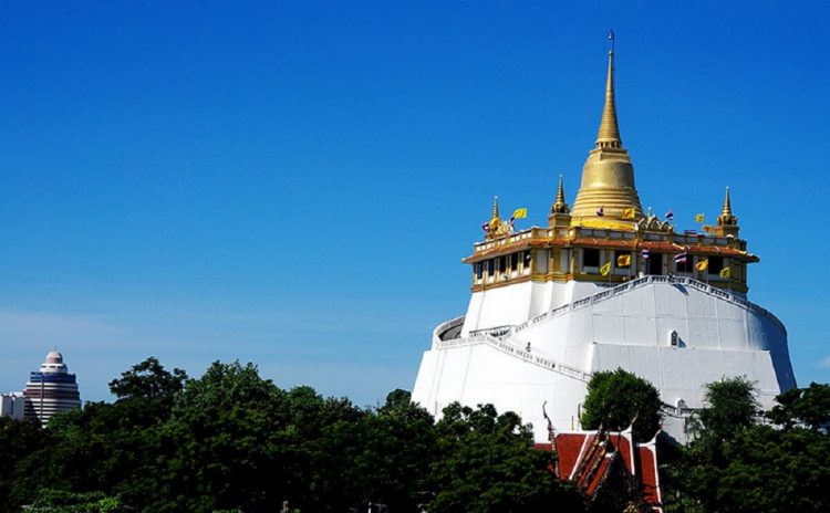 Wat Saket (Phukhao Thong), 1. Kuil Budha Berbaring, Wat Pho Bangkok, 2. Kuil Patung Emas Buddha (Ton Gold Budha) Bangkok, 3. Tempat Wisata Kuil Emerald Buddha, Wat Pra Keaw Bangkok, 4. Tempat Wisata Mansion Vimanmek Bangkok, 5. Tempat Wisata Khaosan Road Bangkok, 6. Tempat Wisata China Town Bangkok, 7. Tempat Wisata Dream World Garden Bangkok, 8. Tempat Wisata Siam Niramit Show Bangkok, 9. Tempat Wisata Emporium Mall Bangkok, 10. Tempat Wisata Siam Ancient City Bangkok, 11. Wisata ke Four Face Buddha Bangkok, 12. Wisata Bangkok Dinner Cruises, 13. Wisata Pratunam Market Bangkok, 14. Tempat Wisata Siam Paragon Bangkok, 15. Tempat Wisata Lumpini Park Bangkok, 16. Tempat Wisata Kuil Fajar (Wat Arun) Bangkok, 17. Tempat Wisata Siam Ocean World Bangkok, 18. Tempat Wisata Royal Grand Palace Bangkok, 19. Tempat Wisata Kuil Buddha Zamrud (Wat Phra Kaew) Bangkok, 20. Tempat Wisata Bangkok Correction Museums, 21. Wisata ke Bangkok Forensic Museum, 22. Tempat Wisata Batcat Toy Museum Bangkok, 23. Tempat Wisata Belanja Chatuchak Weekend Market Bangkok, 24. Tempat Wisata Jim Thompson House and Museum Bangkok, 25. Tempat Wisata Museum Lilin Madame Tussauds Bangkok, 26. Golden Buddha (Wat Traimit), 27. Mahanakhon SkyWalk, 28. ASIATIQUE The Riverfront, 29. Safari World, 30. MBK Center, 31. Wat Saket (Phukhao Thong), 32. Central World, 33. Bangkok National Museum, 34. Bangkok Art and Culture Centre, 35. Museum of Floral Culture, 36. Siam Park City