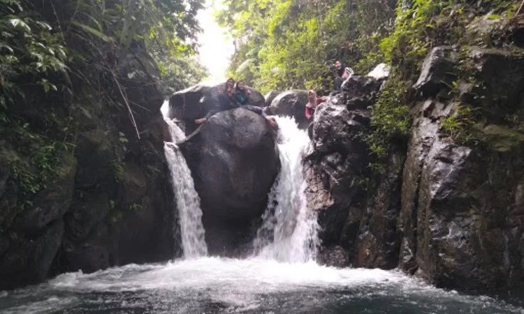 Wisata Alam Terbaru Curug Kencana Sentul via Google Maps Mia Asmita, 1. JungleLand Adventure Theme Park, 2. Taman Budaya Sentul City , 3. Ecoartpark, 4. Pasar Ah Poong, 5. Air Terjun Bidadari , 6. Leuwi Kunten Sentul Bogor, 7. Taman Wisata Alam Gunung Pancar, 8. Pemandian Air Panas Gunung Pancar, 9. Bellanova Country Mall Sentul, 10. Alam Fantasia , 11. Curug Nangka, 12. Sentulfresh, 13. Kampoeng Koneng, 14. Goa Agung Garunggang, 15. Curug Leuwi Hejo , 16. Paintball Sentul, 17. Curug Kencana, 18. Curug Hordeng, 19. Bukit Hambalang, 20. Edensor Hills, 21. Taman Fathan Hambalang, 22. Sawah Segar, 23. Mandapa Kirana Resort, 24. Garuda Farm Sentul, 25. Epic Outbond