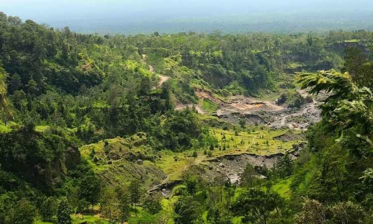 Wisata Kali Talang via instagram.com @stephaniesisca, 1. Tempat Wisata Sejarah Candi Prambanan Klaten, 2. Tempat Wisata Air Umbul Ponggok Klaten, 3. Obyek Wisata Mata Air Cokro Tulung Klaten, 4. River Boarding di Kali Pusur Klaten, 5. Obyek Wisata Air Umbul Jolotundo Klaten, 6. Obyek Wisata Air Lepen Kencana Klaten, 7. Objek Wisata Air Umbul Kapilaler Klaten, 8. Wahana Liburan Galuh Tirto Nirmolo Klaten, 9. Tempat Wisata Kuliner Warung Apung Rowo Jombor Klaten, 10. Tempat Wisata Sejarah Candi Merak Klaten, 11. Wisata Museum Gula Gondang Winangoen Klaten, 12. Wisata Budaya Perajin tanduk kerbau Keprabon Klaten, 13. Tempat Wisata Alam Puncak Clongop Klaten, 14. Tempat Wisata Sejarah Candi Lumbung Klaten, 15. Tempat Wisata Sejarah Candi Sewu Klaten, 16. Ziarah ke Makam Sunan Pandanaran Klaten, 17. Candi Plaosan, 18. Taman Lampion Klaten, 19. Deles Indah, 20. Pemandian Lumban Tirto, 21. Umbul Manten, 22. Candi Sojiwan, 23. Umbul Tirto Mulyono dan Tirto Mulyani, 24. Hutan Kota Gergunung, 25. Candi Bubrah, 26. Candi Gana, 27. Kebun Rambutan Desa Tulung, 28. Bukit Sidoguro, 29. Bukit Petung, 30. Taman 1000 Pelangi, 31. Gunung Watu Prahu, 32. Agrowisata Bonsai, 33. Taman Kamboja Klaten, 34. Umbul Nilo, 35. Umbul Gedaren, 36. Embung Tirto Mulyo, 37. Curug Indah Tegalrejo, 38. Sendang Gemuling, 39. Wisata Kali Talang, 40. Taman Bunga Kebon Asri, 41. Bukit Cinta Klaten
