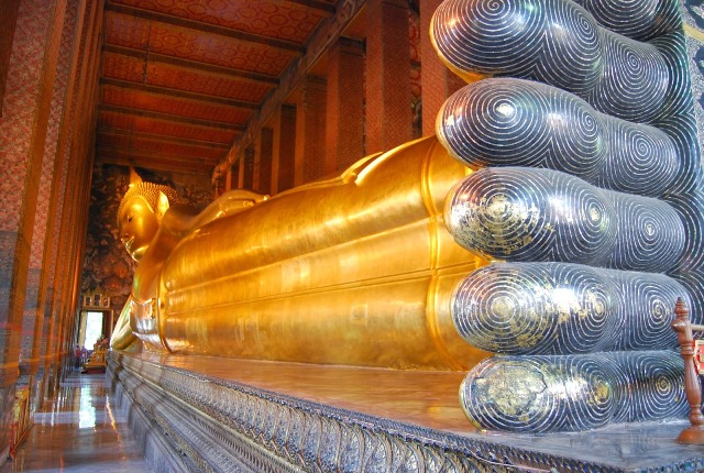 Wisata Kuil Budha Berbaring, Wat Pho Bangkok, 1. Kuil Budha Berbaring, Wat Pho Bangkok, 2. Kuil Patung Emas Buddha (Ton Gold Budha) Bangkok, 3. Tempat Wisata Kuil Emerald Buddha, Wat Pra Keaw Bangkok, 4. Tempat Wisata Mansion Vimanmek Bangkok, 5. Tempat Wisata Khaosan Road Bangkok, 6. Tempat Wisata China Town Bangkok, 7. Tempat Wisata Dream World Garden Bangkok, 8. Tempat Wisata Siam Niramit Show Bangkok, 9. Tempat Wisata Emporium Mall Bangkok, 10. Tempat Wisata Siam Ancient City Bangkok, 11. Wisata ke Four Face Buddha Bangkok, 12. Wisata Bangkok Dinner Cruises, 13. Wisata Pratunam Market Bangkok, 14. Tempat Wisata Siam Paragon Bangkok, 15. Tempat Wisata Lumpini Park Bangkok, 16. Tempat Wisata Kuil Fajar (Wat Arun) Bangkok, 17. Tempat Wisata Siam Ocean World Bangkok, 18. Tempat Wisata Royal Grand Palace Bangkok, 19. Tempat Wisata Kuil Buddha Zamrud (Wat Phra Kaew) Bangkok, 20. Tempat Wisata Bangkok Correction Museums, 21. Wisata ke Bangkok Forensic Museum, 22. Tempat Wisata Batcat Toy Museum Bangkok, 23. Tempat Wisata Belanja Chatuchak Weekend Market Bangkok, 24. Tempat Wisata Jim Thompson House and Museum Bangkok, 25. Tempat Wisata Museum Lilin Madame Tussauds Bangkok, 26. Golden Buddha (Wat Traimit), 27. Mahanakhon SkyWalk, 28. ASIATIQUE The Riverfront, 29. Safari World, 30. MBK Center, 31. Wat Saket (Phukhao Thong), 32. Central World, 33. Bangkok National Museum, 34. Bangkok Art and Culture Centre, 35. Museum of Floral Culture, 36. Siam Park City