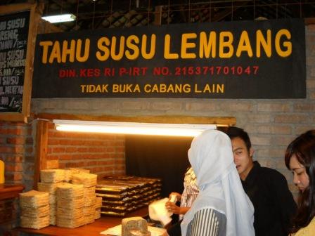 Wisata Kuliner Tahu Susu Lembang, Informasi Dasar, Daya Tarik Lembang, Tempat Wisata di Lembang Bandung, Tempat Wisata di Lembang yang Sudah Tutup, Aktivitas Seru yang Wajib Dilakukan di Lembang, Akses Menuju Lembang