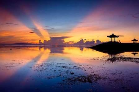 Profil Pulau Bali Menjadi Pulau Dewata, Pesona Pulau Bali yang Mendunia, Destinasi Wisata Pulau Bali yang Populer, Patung Garuda Wisnu Kencana Bali, Harga Tiket GWK, Lokasi Patung Garuda Wisnu Kencana, Rute Menuju Lokasi Patung GWK, Keistimewaan Patung Garuda Wisnu Kencana, Jadwal Event di GWK