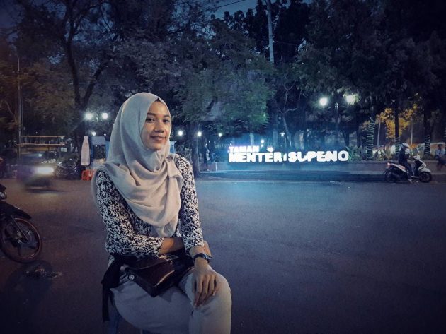 Wisata Taman KB (wisata kuliner) di Semarang, 1. Wisata Pantai Maron, 2. Wisata Lawang Sewu di Semarang, 3. Kampoeng Wisata Taman Lele di Semarang, 4. Wisata Pantai Marina, 5. Wisata Pantai Tirang di Semarang, 6. Berwisata di Masjid Agung Jawa Tengah (MAJT), 7. Wisata Air Terjun Kali Pancur di Semarang, 8. Wisata Pagoda Buddhagaya Watugong di Semarang, 9. Taman Rekreasi Wonderia di Semarang, 10. Wisata Curug Benowo di Semarang, 11. Wisata Goa Kreo Semarang, 12. Wisata Sam Poo Kong, 13. Wisata Museum Ronggowarsito, 14. Berwisata ke Kota Lama Semarang, 15. Berwisata ke Komplek Pecinan Semarang, 16. Jalan Pahlawan Semarang, 17. Pasar Rakyat Simpang Lima, 18. Wisata Hutan Tinjomoyo di Semarang, 19. Wisata Kebun Binatang Mangkang di Semarang, 20. Wisata Tugu Muda, 21. Wisata Museum Mandala Bakti di Semarang, 22. Wisata Bukit Gombel di Semarang, 23. Wisata Water Blaster Bukit Candi Golf di Semarang, 24. Wisata Stasiun Tawang di Semarang, 25. Wisata ke Masjid Menara (Layur) di Semarang, 26. Wisata ke BSB (Bukit Semarang Baru), 27. Maerokoco Semarang, 28. Wisata Taman KB (wisata kuliner) di Semarang, 29. Wisata Brown Canyon, 29. Jalan Pandanaran (pusat jajanan semarang), 30. Wisata Keluarga New Bandungan Indah Waterpark, 31. Museum Muri di Semarang, 33. Candi Gedong Songo + Pemandian Air Panas, 34. Kebun Teh Medini di Semarang , 35. Air terjun + Pemandian Air Panas Gonoharjo, 36. Curug Lawe di Semarang, 37. Kebun Karet BSB di Semarang, 38. Wisata Gelora Jati Diri di Semarang, 39. Kebun Buah Boja, 40. Tempat Wisata Taman Unyil Ungaran, 41. Pemancingan Baron, 42. Umbul Sidomukti, 43. Lembah Kalipancur, 44. Waduk Diponegoro, 45. Saloka Theme Park, 46. Masjid Kapal Semarang, 47. Taman Bunga Bandungan, 48. Flower Farm Setiya Aji, 49. Kebun Durian Semarang, 50. Watu Gunung Ungaran, 51. Air Terjun Semirang, 52. Pura Agung Giri Natha, 53. Semarang Gallery, 54. Kampung Batik, 55. Kampung Tematik Jawi, 56. Kampoeng Kopi Banaran, 58. Taman Djamoe Indonesia, 59. Old City 3D Trick Art Museum, 60. Goa Rong View, 61. Jembatan Biru Ambarawa, 62. La Kana Chapel, 63. Gereja Blenduk, 64. Museum Satria, 65. Semarang Fair (PRPP), 66. Hutan Penggaron, 67. Hutan Mangrove, 68. Pasar Johar disaat Dugderan, 69. Wisata Kuliner Lumpia Semarang, 70. Pondok Kopi Sidomukti Ungaran, 71. Wisata Susan SPA Bandungan, 72. Jembatan Harapan, 73. Hutan Pinus, 74. Kamu Pecinta Sambal? Cobain ke Waroeng Kaligarong!
