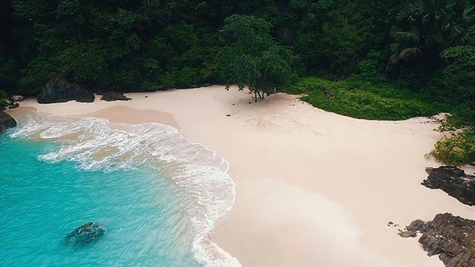 Wisata Teluk Hijau atau Green Bay Banyuwangi