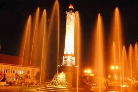 1. Wisata Pantai Maron, 2. Wisata Lawang Sewu di Semarang, 3. Kampoeng Wisata Taman Lele di Semarang, 4. Wisata Pantai Marina, 5. Wisata Pantai Tirang di Semarang, 6. Berwisata di Masjid Agung Jawa Tengah (MAJT), 7. Wisata Air Terjun Kali Pancur di Semarang, 8. Wisata Pagoda Buddhagaya Watugong di Semarang, 9. Taman Rekreasi Wonderia di Semarang, 10. Wisata Curug Benowo di Semarang, 11. Wisata Goa Kreo Semarang, 12. Wisata Sam Poo Kong, 13. Wisata Museum Ronggowarsito, 14. Berwisata ke Kota Lama Semarang, 15. Berwisata ke Komplek Pecinan Semarang, 16. Jalan Pahlawan Semarang, 17. Pasar Rakyat Simpang Lima, 18. Wisata Hutan Tinjomoyo di Semarang, 19. Wisata Kebun Binatang Mangkang di Semarang, 20. Wisata Tugu Muda, 21. Wisata Museum Mandala Bakti di Semarang, 22. Wisata Bukit Gombel di Semarang, 23. Wisata Water Blaster Bukit Candi Golf di Semarang, 24. Wisata Stasiun Tawang di Semarang, 25. Wisata ke Masjid Menara (Layur) di Semarang, 26. Wisata ke BSB (Bukit Semarang Baru), 27. Maerokoco Semarang, 28. Wisata Taman KB (wisata kuliner) di Semarang, 29. Wisata Brown Canyon, 29. Jalan Pandanaran (pusat jajanan semarang), 30. Wisata Keluarga New Bandungan Indah Waterpark, 31. Museum Muri di Semarang, 33. Candi Gedong Songo + Pemandian Air Panas, 34. Kebun Teh Medini di Semarang , 35. Air terjun + Pemandian Air Panas Gonoharjo, 36. Curug Lawe di Semarang, 37. Kebun Karet BSB di Semarang, 38. Wisata Gelora Jati Diri di Semarang, 39. Kebun Buah Boja, 40. Tempat Wisata Taman Unyil Ungaran, 41. Pemancingan Baron, 42. Umbul Sidomukti, 43. Lembah Kalipancur, 44. Waduk Diponegoro, 45. Saloka Theme Park, 46. Masjid Kapal Semarang, 47. Taman Bunga Bandungan, 48. Flower Farm Setiya Aji, 49. Kebun Durian Semarang, 50. Watu Gunung Ungaran, 51. Air Terjun Semirang, 52. Pura Agung Giri Natha, 53. Semarang Gallery, 54. Kampung Batik, 55. Kampung Tematik Jawi, 56. Kampoeng Kopi Banaran, 58. Taman Djamoe Indonesia, 59. Old City 3D Trick Art Museum, 60. Goa Rong View, 61. Jembatan Biru Ambarawa, 62. La Kana Chapel, 63. Gereja Blenduk, 64. Museum Satria, 65. Semarang Fair (PRPP), 66. Hutan Penggaron, 67. Hutan Mangrove, 68. Pasar Johar disaat Dugderan, 69. Wisata Kuliner Lumpia Semarang, 70. Pondok Kopi Sidomukti Ungaran, 71. Wisata Susan SPA Bandungan, 72. Jembatan Harapan, 73. Hutan Pinus, 74. Kamu Pecinta Sambal? Cobain ke Waroeng Kaligarong!