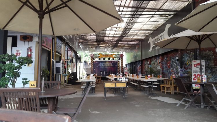 Bengkel Cafe