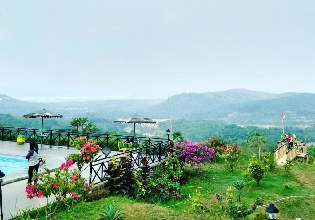 Bravo Camping Ground via IG @yayanurjaman