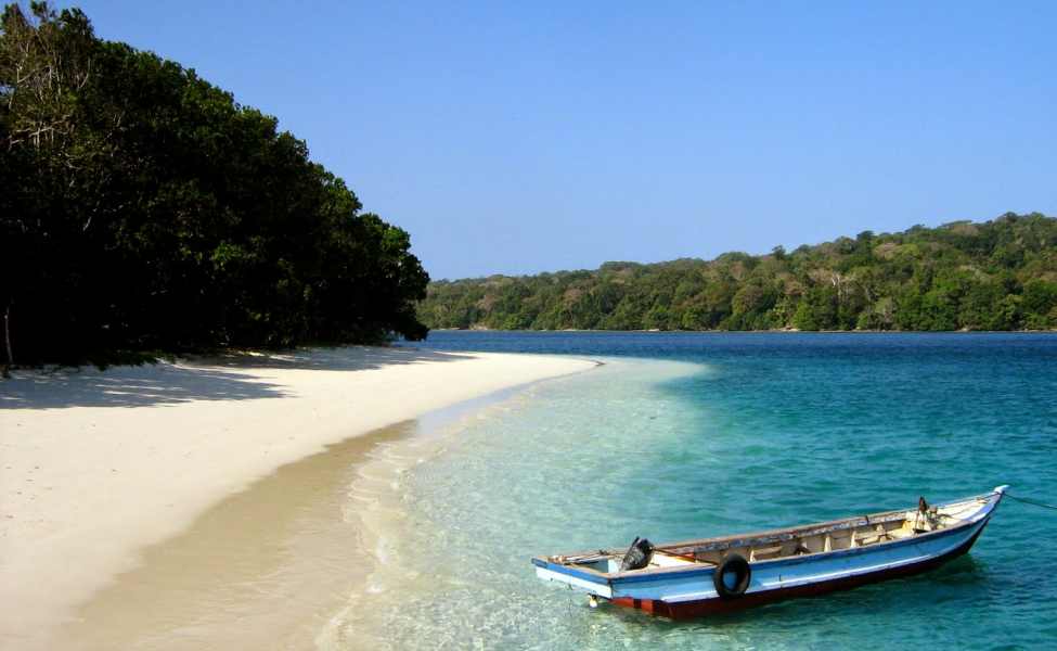 Destinasi Wisata Pantai Mabak di Banten, 1. Tempat Wisata Populer Pantai Anyer di Banten, 2. Tempat Wisata Keluarga Pantai Tanjung Lesung di Banten, 3. Objek Wisata Menantang Gunung Krakatau di Banten, 4. Tempat Wisata Seru ke Kampung Baduy di Banten, 5. Destinasi Wisata Pantai Sawarna di Banten, 6. Obyek Wisata Pulau Umang di Banten, 7. Tempat Wisata Menantang Arung Jeram Sungai Ciberang di Banten, 8. Objek Wisata Religi Masjid Agung Banten, 9. Liburan Seru ke Pulau Dua / Pulau Burung di Banten, 10. Tempat Wisata Alam Rawa Dano di Banten, 11. Tempat Wisata Keluarga Pantai Bagedur di Banten, 12. Berwisata ke Danau Tasikardi di Banten, 13. Destinasi Wisata Pulau Sangiang di Banten, 14. Tempat Wisata Paling Terkenal Pantai Carita di Banten, 15. Tempat Wisata Unik Pantai Karang Bolong di Banten, 16. Objek Wisata Taman Nasional Ujung Kulon di Banten, 17. Objek Wisata Pantai Ciputih di Pandeglang Banten, 18. Tempat Wisata Pantai Cihara Lebak Banten, 19. Objek Wisata Pantai dan Pelabuhan Merak di Banten, 20. Tempat Wisata Pantai Karang Taraje di Banten, 21. Objek Wisata Pantai Karangsongsong Cibobos di Banten, 22. Destinasi Wisata Pantai Mabak di Banten, 23. Tujuan Wisata Alam Air Terjun Cihear di Banten, 24. Objek Wisata Air Terjun Gendang di Banten, 25. Objek Wisata Air Terjun Curug Putri di Banten, 26. Objek Wisata Pemandian Air Panas Cisolong di Banten, 27. Wahana Bermain Water World Citra Raya di Tangerang Banten, 28. Wisata Pemandian Cikoromoy di Banten, 29. Destinasi Wisata Pulau Cangkir di Tangerang, 30. Objek Wisata Situ Cipondoh di Tangerang, 31. Liburan Seru ke Marcopolo Water Adventure di Tangerang, 32. Tempat Wisata Keluarga Ocean Park Water Adventure di Tangerang Selatan, 33. Objek Wisata Taman Buaya Tanjung Pasir di Tangerang, 34. Gunung Pinang, 35. Istana Surosowan, 36. Pantai Sambolo, 37. Benteng Speelwijk, 38. Curug Bumi, 39. Hutan Kayu Putih Kragilan, 40. Situ Rawa Arum, 41. Pulau Lima, 42. Monumen Lengkong, 43. CAS Water Park Pandeglang, 44. Kota Kuno Banten, 45. Kandank Jurank Doank, 46. Pulau Peucang, 47. Curug Betung, 48. Pantai Cibeureum, 49. Pantai Marina, 50. Pantai Pasir Putih Florida, 51. Pantai Jambu, 52. Pulau Panaitan, 53. Telaga Biru Cigaru, 54. Tebing Koja Kandang Godzilla, 55. Pantai Tanjung Burung, 56. Museum Benteng Heritage, 57. Dermaga TPI Tanjung Pasir, 58. Masjid Kali Pasir, 59. Keramat Solear, 60. Kelenteng Tjo Soe Kong, 61. Kelenteng Sampo Tay Jin, 62. Kelenteng Boen San Bio, 63. Kelenteng Boen Hay Bio, 64. Jembatan Pelengkung