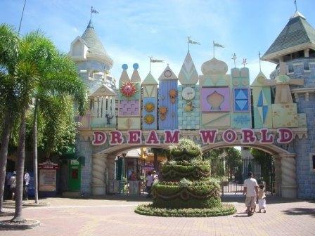 Dream World Garden, 1. Objek Wisata Nong Nooch Tropical Botanical Garden di Thailand , 2. Tempat Wisata Paling Terkenal Phuket di Thailand, 3. Tempat Wisata Kuliner Khao San Road di Thailand, 4. Tempat Wisata Favorit Wat Arun di Thailand, 5. Tempat Wisata Grand Palace di Thailand, 6. Destinasi Wisata ke Chiang Rai di Thailand, 7. Destinasi Wisata ke Pai di Thailand, 8. Tempat Wisata Sejarah Phanom Rung di Thailand, 9. Obyek Wisata Seru Railay di Thailand, 10. Objek Wisata Kuil Wat Benchamabophit di Thailand, 11. Objek Wisata Wat Ratchanatdaram di Thailand, 12. Objek Wisata Candi Wat Chedi Luang di Thailand, 13. Liburan Seru ke Safari World di Thailand, 14. Objek Wisata Wat Phra Kaew di Thailand, 15. Objek Wisata Unik Wat Pho di Thailand, 16. Berwisata ke Wat Phra That Doi Suthep di Thailand, 17. Tempat Wisata Alam Roller Cave National Park di Thailand, 18. Tempat Wisata Keluarga Cha-am di Thailand, 19. Tempat Wisata Pantai Hua Hin yang Terkenal di Thailand, 20. Destinasi Wisata Koh Samui di Thailand, 21. Tempat Wisata Koh Chang di Thailand, 22. Destinasi Wisata Seru Krabi di Thailand, 23. Liburan ke Pattaya di Thailand, 24. Objek Wisata Phu Thok di Thailand, 25. Liburan Seru ke Salaeng Luang National Park di Thailand, 26. Tempat Wisata Doi Mae Hua Kham di Thailand, 27. Objek Wisata Phu Rua Taman Nasional di Thailand, 28. Liburan Seru ke Puncak galaksi Kanchanaburi di Thailand, 29. Destinasi Agrowisata Doi Ang Khang Mon di Thailand, 30. Objek Wisata Khao Kho di Thailand, 31. Tempat Wisata Belanja Chiang Mai di Thailand, 32. Tempat Belanja Murah di Pratunam Market Thailand, 33. Tempat Wisata Belanja di Amarin Plaza Thailand, 34. Phu Thap Boek, 35. Dream World Garden, 36. Baan Pinsuwan Benjarong, 37. Wat Khanon Temple, 38. Sungai Mekong, 39. Pasar Tradisional Jed Samian, 40. Sampran Riverside Market, 41. Pembuatan Keramik dan Vas Naga, Tao Hong Thai Ceramic Factory, 42. Baiyoke Sky Bangkok, 43. Ayutthaya, 44. Suphattra Land, 45. Chatuchak Weekend Market, 46. Madame Tussaud, 47. Sanctuary Of Truth, 48. Bangkok Dinner Cruises, 49. Four Face Buddha, 50. Siam Ancient City, 51. Emporium Mall, 52. Siam Niramit Show