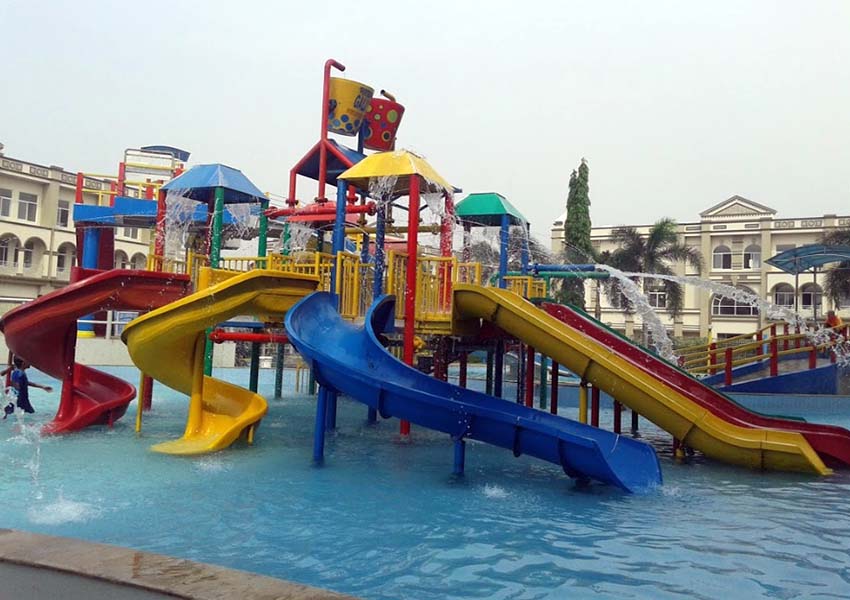 Kolam Renang Galaxy Tirta Mas, 1. Kolam Renang Taman Harapan Baru (THB), 2. Kolam Renang Bintang Sport Center, 3. Sport Club Harapan Indah, 4. Kolam Renang Galaxy Tirta Mas, 5. Venetian Water Carnaval, 6. Hafana Tirta Sport Centre, 7. Pandu Jaya Sport, 8. Kolam Renang Sukaria Tambun, 9. Kolam Renang Sarang Walet (Tutup), 10. Kolam Renang Jaka Permai Waterpark, 11. Kolam Renang Elmos, 12. Kolam Renang Metland Tambun, 13. Kolam Renang Persada Kemala, 14. Kolam Renang Pesona Anggrek, 15. Kolam Renang Maharani, 16. Kolam Renang Hobi – Hobi, 17. Water Splash waterpark, 18. Kolam Renang Woodhill, 19. Kolam Renang Sabun, 20. Pandu Jaya Sport Center, 21. Intan Lestari, 22. Kolam Renang Permata Timur, 23. De Wood Family Club, 24. Go!Wet Waterpark Grand Wisata Tambun, 25. Waterboom Lippo Cikarang, 26. Columbus Waterpark Mutiara Gading Timur, 27. Funpark Waterboom (BTR), 28. Sirkus Waterplay Jati Asih, 29. Transera Waterpark Harapan Indah