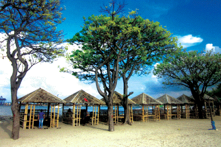 Liburan Seru Pulau Lae-lae Kecil di Makassar
