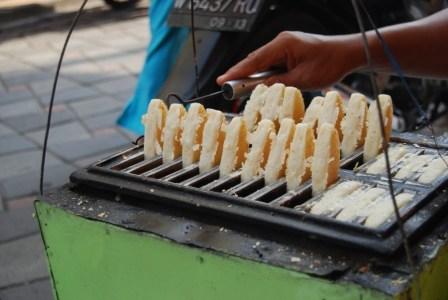 Makanan Khas Karawang Kue Gonjing, 1. Objek Wisata Pantai Tanjung Baru di Karawang, 2. Pantai Tanjung Pakis Karawang, 3. Destinasi Wisata Pantai Samudera Baru di Karawang, 4. Objek Wisata Alam Curug Bandung di Karawang, 5. Tempat Liburan Asyik di Danau Cipule Karawang, 6. Tempat Wisata Seru di Karawang – Curug Cigentis, 7. Vihara Shia Jin Ku Po di Karawang, 8. Tempat Wisata Sejarah Situs Candi Jiwa di Karawang, 9. Wisata Curug Cikarapyak di Karawang, 10. Objek Wisata Alam Curug Cipanundaan di Karawang, 11. Liburan ke Curug Cikoleangkak di Karawang, 12. Tempat Liburan Menarik Danau Kalimati di Karawang, 13. Liburan ke Situ Kamojing di Karawang, 14. Objek Wisata Green Canyon di Karawang, 15. Waterboom Kampung Wisata Curug Cigentis di Karawang, 16. Wisata Sejarah Monumen Rawagede di Karawang, 17. Tempat Wisata Kuliner Soto Gempol di Karawang, 18. Tempat Makan Enak Gabus Pucung Warung Mandiri di Karawang, 19. Wisata Kuliner Lezat Tahu Bumbu Sari Rasa di Karawang, 20. Tempat Kuliner Enak Soto Tangkar Mang Nean di Karawang, 21. Makanan Khas Karawang Kue Gonjing, 22. Wisata Sejarah Monumen Kebulatan Tekad Rengasdengklok, 23. Tempat Wisata Belanja Mall Karawang Central Plaza, 24. Tempat Liburan Keluarga Taruma Leisure Water Park di Karawang, 25. Tempat Liburan Seru Wonderland Adventure Water Park , 26. Mampir di Sentra Kerajinan Boneka Cikampek Karawang, 27. Wisata Keluarga Bendungan Walahar di Karawang, 28. Menikmati Indahnya Panorama Indah Bukit Sempur, 29. Mendaki Gunung Sanggabuana , 30. Wisata Belanja Pasar Baru Karawang, 31. Liburan Seru ke Situ Cibayat, 32. Pemancingan JAKA Tirta Mulya, 33. Wisata Sejarah ke Candi Blandongan, 34. Liburan Seru ke Kelenteng Sian Jin Ku Po Karawang
