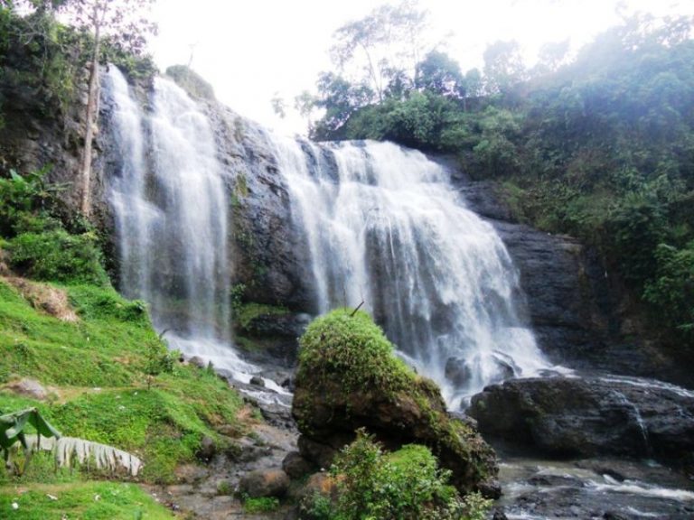 Menikmati Keindahan Curug Cikondang Cianjur via Bolehtanyacom