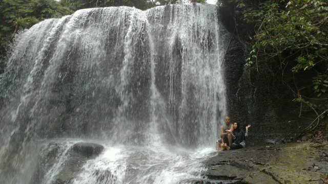 Menikmati Pesona Keindahan Air Terjun Tangkahan, 1. Danau Linting, 2. Air Terjun Dua Warna, 3. Air Terjun Batu Belah Sibolangit, 4. Gunung Sibayak, 5. Bukit Lawang, 6. Sungai Bukit Lawang, 7. Penangkaran Buaya Asam Kumbang Medan, 8. Istana Maimun Medan, 9. Masjid Raya Medan, 10. Air Terjun Sipiso-piso Tongging, 11. Rahmat Gallery Medan, 12. Liburan Asyik ke Kampung Keling Medan, 13. Menikmati Pesona Keindahan Air Terjun Tangkahan, 14. Mencoba Keseruan Naik Gajah di Tangkahan, 15. Tempat Wisata Seru Danau Lau Kawar, 16. Objek Wisata Menarik Salju Panas Tinggi Raja, 17. Tempat Wisata Anak Mickey Holiday Berastagi, 18. Taman Alam Lumbini Tempat Wisata di Lereng Gunung, 19. Liburan ke Maha Vihara Adhi Maitreya, 20. Wisata Sejarah Museum Sumatera Utara, 21. Objek Wisata Danau Siombak di Medan, 22. Tempat Wisata Kuliner Merdeka Walk di Medan, 23. Kebun Binatang Medan (Medan Zoo), 24. Tempat Wisata Keluarga Mora Indah di Medan, 25. Tempat Liburan Hairos Water Park Medan, 26. Taman Sri Deli, 27. Museum Situs Kota Cina, 28. Museum Militer Bukit Barisan, 29. The Le Hu Garden Medan, 30. Vihara Gunung Timur, 31. Pasar Belawan, 32. Kuil Shri Mariamman, 33. Gedung London Sumatera ( Losum ), 34. Kesawan Square, 35. Balai Kota Lama, 36. Masjid Al-Osmani, 37. Wonders Water World, 38. Gereja Lama Medan, 39. Kantor Pos Medan, 40. Tjong A Fie Mansion, 41. Graham Santa Maria Velangkanni