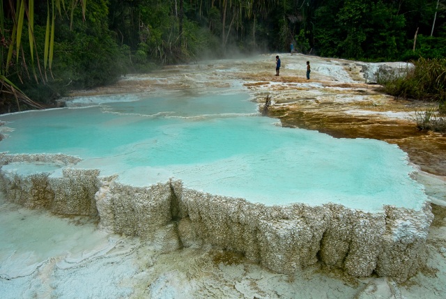 Objek Wisata Menarik Salju Panas Tinggi Raja, 1. Danau Linting, 2. Air Terjun Dua Warna, 3. Air Terjun Batu Belah Sibolangit, 4. Gunung Sibayak, 5. Bukit Lawang, 6. Sungai Bukit Lawang, 7. Penangkaran Buaya Asam Kumbang Medan, 8. Istana Maimun Medan, 9. Masjid Raya Medan, 10. Air Terjun Sipiso-piso Tongging, 11. Rahmat Gallery Medan, 12. Liburan Asyik ke Kampung Keling Medan, 13. Menikmati Pesona Keindahan Air Terjun Tangkahan, 14. Mencoba Keseruan Naik Gajah di Tangkahan, 15. Tempat Wisata Seru Danau Lau Kawar, 16. Objek Wisata Menarik Salju Panas Tinggi Raja, 17. Tempat Wisata Anak Mickey Holiday Berastagi, 18. Taman Alam Lumbini Tempat Wisata di Lereng Gunung, 19. Liburan ke Maha Vihara Adhi Maitreya, 20. Wisata Sejarah Museum Sumatera Utara, 21. Objek Wisata Danau Siombak di Medan, 22. Tempat Wisata Kuliner Merdeka Walk di Medan, 23. Kebun Binatang Medan (Medan Zoo), 24. Tempat Wisata Keluarga Mora Indah di Medan, 25. Tempat Liburan Hairos Water Park Medan, 26. Taman Sri Deli, 27. Museum Situs Kota Cina, 28. Museum Militer Bukit Barisan, 29. The Le Hu Garden Medan, 30. Vihara Gunung Timur, 31. Pasar Belawan, 32. Kuil Shri Mariamman, 33. Gedung London Sumatera ( Losum ), 34. Kesawan Square, 35. Balai Kota Lama, 36. Masjid Al-Osmani, 37. Wonders Water World, 38. Gereja Lama Medan, 39. Kantor Pos Medan, 40. Tjong A Fie Mansion, 41. Graham Santa Maria Velangkanni
