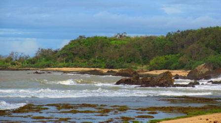 Objek Wisata Pantai Karangsongsong Cibobos di Banten, 1. Pantai Tanjung Lesung, 2. Pantai Tanjung Layar, 3. Pantai Bagedur, 4. Pantai Ciputih, 5. Pantai Cihara, 6. Pantai Karangtaraje, 7. Pantai Karang Songsong, 8. Pantai Sawarna, 9. Pantai Carita, 10. Pantai Karang Bolong, 11. Pantai Anyer, 12. Pulau Sangiang, 13. Pantai di Pulau Umang, 14. Pantai Pulau Cangkir, 15. Pantai Tanjung Pasir, 16. Pantai Karang Serang, 17. Pantai Kelapa Tujuh, 18. Pantai Jambu, 19. Pantai Tanjung Tum Anyer, 20. Pantai Sambolo Anyer, 21. Pantai Batu Saung, 22. Pantai Caringin, 23. Pantai Florida Indah Anyer, 24. Pantai Gopek Karangantu, 25. Pantai Pasir Putih Sirih, 26. Pantai Marina