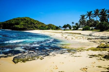 Objek Wisata Pantai Srau di Pacitan, 1. Pantai Klayar, 2. Pantai Srau, 3. Pantai Watu Karung, 4. Pantai Banyu Tibo , 5. Sungai Maron, 6. Monumen Jendral Sudirman , 7. Banyu Anget Tirto Husodo Hot Spring, 8. Pantai Kasap, 9. Pantai Teleng Ria, 10. Pantai Pidakan, 11. Destinasi Wisata Pantai Soge di Pacitan, 12. Pantai Buyutan, 13. Pantai Karang Bolong, 14. Pantai Seruni Pacitan, 15. Pantai Tawang , 16. Pantai Kaliuluh, 17. Pantai TAMAN Ngadirojo, 18. Pantai Kunir, 19. Goa Gong, 20. Goa Tabuhan, 21. Goa Luweng Jaran , 22. Goa Song Terus, 23. Goa Putri, 24. Pantai Tamperan, 25. Pantai Wawaran, 26. Bukit Pakis – Bukit Bintang, 27. Pantai Langitan, 28. Beiji park pacitan, 28. Sungai Cokel, 29. Sentono Gentong Pacitan, 30. Pantai Pancer Dorr, 31. Alun-Alun Pacitan, 32. Jurug Gringsing  , 33. Pantai Watu Bale, 34. Pantai Pangasan, 35. Pantai Ngandul, 36. Pantai Denombo, 37. Pantai Plumbungan, 38. Pantai TAMAN Ngadirojo Pacitan, 39. Goa Selo Arum, 40. Mandi Angin Pacitan, 41. Masjid Agung Pacitan, 42. Grojogan Dhuwur Pacitan, 43. Curug Sabun, 44. Gerojokan Mbedayu, 45. Tlogo Sono, 46. Pantai anakan, 47. Tempat Wisata Kuliner Terkenal Nasi Tiwul 