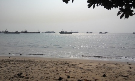 Objek Wisata Pantai dan Pelabuhan Merak di Banten, 1. Tempat Wisata Populer Pantai Anyer di Banten, 2. Tempat Wisata Keluarga Pantai Tanjung Lesung di Banten, 3. Objek Wisata Menantang Gunung Krakatau di Banten, 4. Tempat Wisata Seru ke Kampung Baduy di Banten, 5. Destinasi Wisata Pantai Sawarna di Banten, 6. Obyek Wisata Pulau Umang di Banten, 7. Tempat Wisata Menantang Arung Jeram Sungai Ciberang di Banten, 8. Objek Wisata Religi Masjid Agung Banten, 9. Liburan Seru ke Pulau Dua / Pulau Burung di Banten, 10. Tempat Wisata Alam Rawa Dano di Banten, 11. Tempat Wisata Keluarga Pantai Bagedur di Banten, 12. Berwisata ke Danau Tasikardi di Banten, 13. Destinasi Wisata Pulau Sangiang di Banten, 14. Tempat Wisata Paling Terkenal Pantai Carita di Banten, 15. Tempat Wisata Unik Pantai Karang Bolong di Banten, 16. Objek Wisata Taman Nasional Ujung Kulon di Banten, 17. Objek Wisata Pantai Ciputih di Pandeglang Banten, 18. Tempat Wisata Pantai Cihara Lebak Banten, 19. Objek Wisata Pantai dan Pelabuhan Merak di Banten, 20. Tempat Wisata Pantai Karang Taraje di Banten, 21. Objek Wisata Pantai Karangsongsong Cibobos di Banten, 22. Destinasi Wisata Pantai Mabak di Banten, 23. Tujuan Wisata Alam Air Terjun Cihear di Banten, 24. Objek Wisata Air Terjun Gendang di Banten, 25. Objek Wisata Air Terjun Curug Putri di Banten, 26. Objek Wisata Pemandian Air Panas Cisolong di Banten, 27. Wahana Bermain Water World Citra Raya di Tangerang Banten, 28. Wisata Pemandian Cikoromoy di Banten, 29. Destinasi Wisata Pulau Cangkir di Tangerang, 30. Objek Wisata Situ Cipondoh di Tangerang, 31. Liburan Seru ke Marcopolo Water Adventure di Tangerang, 32. Tempat Wisata Keluarga Ocean Park Water Adventure di Tangerang Selatan, 33. Objek Wisata Taman Buaya Tanjung Pasir di Tangerang, 34. Gunung Pinang, 35. Istana Surosowan, 36. Pantai Sambolo, 37. Benteng Speelwijk, 38. Curug Bumi, 39. Hutan Kayu Putih Kragilan, 40. Situ Rawa Arum, 41. Pulau Lima, 42. Monumen Lengkong, 43. CAS Water Park Pandeglang, 44. Kota Kuno Banten, 45. Kandank Jurank Doank, 46. Pulau Peucang, 47. Curug Betung, 48. Pantai Cibeureum, 49. Pantai Marina, 50. Pantai Pasir Putih Florida, 51. Pantai Jambu, 52. Pulau Panaitan, 53. Telaga Biru Cigaru, 54. Tebing Koja Kandang Godzilla, 55. Pantai Tanjung Burung, 56. Museum Benteng Heritage, 57. Dermaga TPI Tanjung Pasir, 58. Masjid Kali Pasir, 59. Keramat Solear, 60. Kelenteng Tjo Soe Kong, 61. Kelenteng Sampo Tay Jin, 62. Kelenteng Boen San Bio, 63. Kelenteng Boen Hay Bio, 64. Jembatan Pelengkung