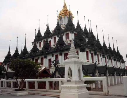 Objek Wisata Wat Ratchanatdaram di Thailand, 1. Objek Wisata Nong Nooch Tropical Botanical Garden di Thailand , 2. Tempat Wisata Paling Terkenal Phuket di Thailand, 3. Tempat Wisata Kuliner Khao San Road di Thailand, 4. Tempat Wisata Favorit Wat Arun di Thailand, 5. Tempat Wisata Grand Palace di Thailand, 6. Destinasi Wisata ke Chiang Rai di Thailand, 7. Destinasi Wisata ke Pai di Thailand, 8. Tempat Wisata Sejarah Phanom Rung di Thailand, 9. Obyek Wisata Seru Railay di Thailand, 10. Objek Wisata Kuil Wat Benchamabophit di Thailand, 11. Objek Wisata Wat Ratchanatdaram di Thailand, 12. Objek Wisata Candi Wat Chedi Luang di Thailand, 13. Liburan Seru ke Safari World di Thailand, 14. Objek Wisata Wat Phra Kaew di Thailand, 15. Objek Wisata Unik Wat Pho di Thailand, 16. Berwisata ke Wat Phra That Doi Suthep di Thailand, 17. Tempat Wisata Alam Roller Cave National Park di Thailand, 18. Tempat Wisata Keluarga Cha-am di Thailand, 19. Tempat Wisata Pantai Hua Hin yang Terkenal di Thailand, 20. Destinasi Wisata Koh Samui di Thailand, 21. Tempat Wisata Koh Chang di Thailand, 22. Destinasi Wisata Seru Krabi di Thailand, 23. Liburan ke Pattaya di Thailand, 24. Objek Wisata Phu Thok di Thailand, 25. Liburan Seru ke Salaeng Luang National Park di Thailand, 26. Tempat Wisata Doi Mae Hua Kham di Thailand, 27. Objek Wisata Phu Rua Taman Nasional di Thailand, 28. Liburan Seru ke Puncak galaksi Kanchanaburi di Thailand, 29. Destinasi Agrowisata Doi Ang Khang Mon di Thailand, 30. Objek Wisata Khao Kho di Thailand, 31. Tempat Wisata Belanja Chiang Mai di Thailand, 32. Tempat Belanja Murah di Pratunam Market Thailand, 33. Tempat Wisata Belanja di Amarin Plaza Thailand, 34. Phu Thap Boek, 35. Dream World Garden, 36. Baan Pinsuwan Benjarong, 37. Wat Khanon Temple, 38. Sungai Mekong, 39. Pasar Tradisional Jed Samian, 40. Sampran Riverside Market, 41. Pembuatan Keramik dan Vas Naga, Tao Hong Thai Ceramic Factory, 42. Baiyoke Sky Bangkok, 43. Ayutthaya, 44. Suphattra Land, 45. Chatuchak Weekend Market, 46. Madame Tussaud, 47. Sanctuary Of Truth, 48. Bangkok Dinner Cruises, 49. Four Face Buddha, 50. Siam Ancient City, 51. Emporium Mall, 52. Siam Niramit Show
