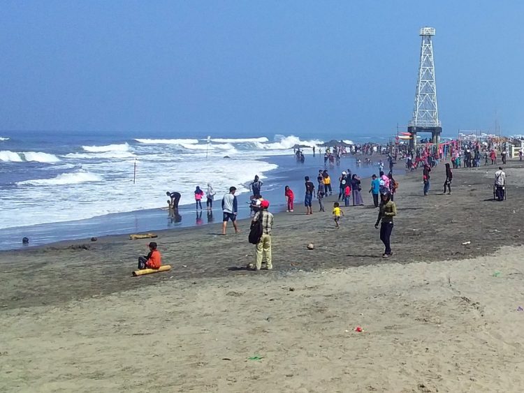 Pantai Jayanti Cianjur, 1. Pantai Jayanti, 2. The Little Venice Cipanas, 3. Istana Presiden Cipanas, 4. Wisata Alam Curug Citambur, 5. Taman Nasional Gunung Gede Pangrango, 6. Kebun Raya Cibodas, 7. Taman Bunga Nusantara, 8. Curug Cibeureum, 9. Wana Wisata Pokland, 10. Cimirung Gunung Hayam