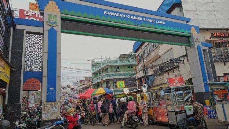 Pasar Lama Tangerang via Detik, 1. Tempat Wisata Pantai Tanjung Pasir di Tangerang, 2. Tanjung Kait di Tangerang, 3. Wisata Religi Masjid Al-Adzom di Tangerang, 4. Objek Wisata Bendungan Pintu Air Sepuluh di Tangerang, 5. Wisata Seru ke Masjid Pintu Seribu di Tangerang, 6. Destinasi Wisata Pulau Cangkir di Tangerang, 7. Objek Wisata Situ Cipondoh di Tengerang, 8. Liburan Seru ke Marcopolo Water Adventure di Tangerang, 9. Tempat Wisata Keluarga Ocean Park Water Adventure di Tangerang Selatan, 10. Objek Wisata Taman Buaya Tanjung Pasir di Tangerang, 11. Tempat Wisata Alam Hutan Kota BSD di Tangerang, 12. Tempat Wisata Keluarga Water World Citra Raya di Tangerang, 13. Destinasi Wisata Seru ke Kawasan Lippo Karawaci di Tangerang, 14. Tempat Wisata Belanja Kawasan Gading Serpong, 15. Tempat Wisata Kuliner Enak Flavor Bliss Alam Sutera di Tangerang, 16. Objek Wisata Klenteng Boen Tek Bio di Tangerang, 17. Telaga Cisoka, 18. Tebing Koja, 19. Taman Wisata Pulau Situ Gintung, 20. Taman Potret, 21. Citra Raya World of Wonders, 22. Taman Gajah Tunggal, 23. Kandank Jurank Doank, 24. Situ Cihuni, 25. Situ Bulakan, 26. Scientia Square Park, 27. Tanah Tingal, 28. Upside Down World Alam Sutera, 29. Wisata Alam Hutan Kota, 30. Garden Lantern Maze Market, 31. Pasar Lama Tangerang, 32. Taman Prestasi, 33. Taman Kunci Cikokol, 34. Phi Phi Club Greenwich Park, 35. BX Rink, 36. Branchsto Equestrian Park, 37. Benteng Heritage Museum, 38. Amsterdam Waterpark, 39. Sakura Garden AEON Mall, 40. Kampung Bekelir, 41. Taman Bambu, 42. Taman Kota 1 BSD, 43. Kelenteng Sampo Tay Jin, 44. Froggy BSD, 45. BSD Xtreme Park, 46. Fun Park WaterBoom, 47. Taman Menteng Bintaro, 48. Boen Hay Bio Temple, 49. Little Jungle Playground, 50. Klenteng Tjo Soe Kong, 51. Vihara Padumuttara, 52. Keramat Solear, 53. Cisadane, 54. Summarecon Mall Serpong, 55. Danau Tomang, 56. Fun and Fit Qbig, 57. Monumen Lengkong, 58. Flying Deck Cisadane, 59. Taman Pisang, 60. Taman Kunang-Kunang, 61. Taman Pramuka, 62. Batavia Splash Water Adventure, 63. Pulo Saiji Water Adventure