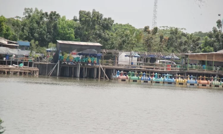 Situ Bulakan via Globetangerang.blogspotcom, 1. Tempat Wisata Pantai Tanjung Pasir di Tangerang, 2. Tanjung Kait di Tangerang, 3. Wisata Religi Masjid Al-Adzom di Tangerang, 4. Objek Wisata Bendungan Pintu Air Sepuluh di Tangerang, 5. Wisata Seru ke Masjid Pintu Seribu di Tangerang, 6. Destinasi Wisata Pulau Cangkir di Tangerang, 7. Objek Wisata Situ Cipondoh di Tengerang, 8. Liburan Seru ke Marcopolo Water Adventure di Tangerang, 9. Tempat Wisata Keluarga Ocean Park Water Adventure di Tangerang Selatan, 10. Objek Wisata Taman Buaya Tanjung Pasir di Tangerang, 11. Tempat Wisata Alam Hutan Kota BSD di Tangerang, 12. Tempat Wisata Keluarga Water World Citra Raya di Tangerang, 13. Destinasi Wisata Seru ke Kawasan Lippo Karawaci di Tangerang, 14. Tempat Wisata Belanja Kawasan Gading Serpong, 15. Tempat Wisata Kuliner Enak Flavor Bliss Alam Sutera di Tangerang, 16. Objek Wisata Klenteng Boen Tek Bio di Tangerang, 17. Telaga Cisoka, 18. Tebing Koja, 19. Taman Wisata Pulau Situ Gintung, 20. Taman Potret, 21. Citra Raya World of Wonders, 22. Taman Gajah Tunggal, 23. Kandank Jurank Doank, 24. Situ Cihuni, 25. Situ Bulakan, 26. Scientia Square Park, 27. Tanah Tingal, 28. Upside Down World Alam Sutera, 29. Wisata Alam Hutan Kota, 30. Garden Lantern Maze Market, 31. Pasar Lama Tangerang, 32. Taman Prestasi, 33. Taman Kunci Cikokol, 34. Phi Phi Club Greenwich Park, 35. BX Rink, 36. Branchsto Equestrian Park, 37. Benteng Heritage Museum, 38. Amsterdam Waterpark, 39. Sakura Garden AEON Mall, 40. Kampung Bekelir, 41. Taman Bambu, 42. Taman Kota 1 BSD, 43. Kelenteng Sampo Tay Jin, 44. Froggy BSD, 45. BSD Xtreme Park, 46. Fun Park WaterBoom, 47. Taman Menteng Bintaro, 48. Boen Hay Bio Temple, 49. Little Jungle Playground, 50. Klenteng Tjo Soe Kong, 51. Vihara Padumuttara, 52. Keramat Solear, 53. Cisadane, 54. Summarecon Mall Serpong, 55. Danau Tomang, 56. Fun and Fit Qbig, 57. Monumen Lengkong, 58. Flying Deck Cisadane, 59. Taman Pisang, 60. Taman Kunang-Kunang, 61. Taman Pramuka, 62. Batavia Splash Water Adventure, 63. Pulo Saiji Water Adventure