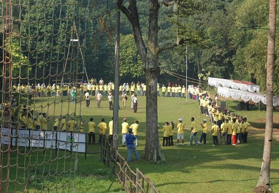 Tanah Tingal, 1. Tempat Wisata Pantai Tanjung Pasir di Tangerang, 2. Tanjung Kait di Tangerang, 3. Wisata Religi Masjid Al-Adzom di Tangerang, 4. Objek Wisata Bendungan Pintu Air Sepuluh di Tangerang, 5. Wisata Seru ke Masjid Pintu Seribu di Tangerang, 6. Destinasi Wisata Pulau Cangkir di Tangerang, 7. Objek Wisata Situ Cipondoh di Tengerang, 8. Liburan Seru ke Marcopolo Water Adventure di Tangerang, 9. Tempat Wisata Keluarga Ocean Park Water Adventure di Tangerang Selatan, 10. Objek Wisata Taman Buaya Tanjung Pasir di Tangerang, 11. Tempat Wisata Alam Hutan Kota BSD di Tangerang, 12. Tempat Wisata Keluarga Water World Citra Raya di Tangerang, 13. Destinasi Wisata Seru ke Kawasan Lippo Karawaci di Tangerang, 14. Tempat Wisata Belanja Kawasan Gading Serpong, 15. Tempat Wisata Kuliner Enak Flavor Bliss Alam Sutera di Tangerang, 16. Objek Wisata Klenteng Boen Tek Bio di Tangerang, 17. Telaga Cisoka, 18. Tebing Koja, 19. Taman Wisata Pulau Situ Gintung, 20. Taman Potret, 21. Citra Raya World of Wonders, 22. Taman Gajah Tunggal, 23. Kandank Jurank Doank, 24. Situ Cihuni, 25. Situ Bulakan, 26. Scientia Square Park, 27. Tanah Tingal, 28. Upside Down World Alam Sutera, 29. Wisata Alam Hutan Kota, 30. Garden Lantern Maze Market, 31. Pasar Lama Tangerang, 32. Taman Prestasi, 33. Taman Kunci Cikokol, 34. Phi Phi Club Greenwich Park, 35. BX Rink, 36. Branchsto Equestrian Park, 37. Benteng Heritage Museum, 38. Amsterdam Waterpark, 39. Sakura Garden AEON Mall, 40. Kampung Bekelir, 41. Taman Bambu, 42. Taman Kota 1 BSD, 43. Kelenteng Sampo Tay Jin, 44. Froggy BSD, 45. BSD Xtreme Park, 46. Fun Park WaterBoom, 47. Taman Menteng Bintaro, 48. Boen Hay Bio Temple, 49. Little Jungle Playground, 50. Klenteng Tjo Soe Kong, 51. Vihara Padumuttara, 52. Keramat Solear, 53. Cisadane, 54. Summarecon Mall Serpong, 55. Danau Tomang, 56. Fun and Fit Qbig, 57. Monumen Lengkong, 58. Flying Deck Cisadane, 59. Taman Pisang, 60. Taman Kunang-Kunang, 61. Taman Pramuka, 62. Batavia Splash Water Adventure, 63. Pulo Saiji Water Adventure